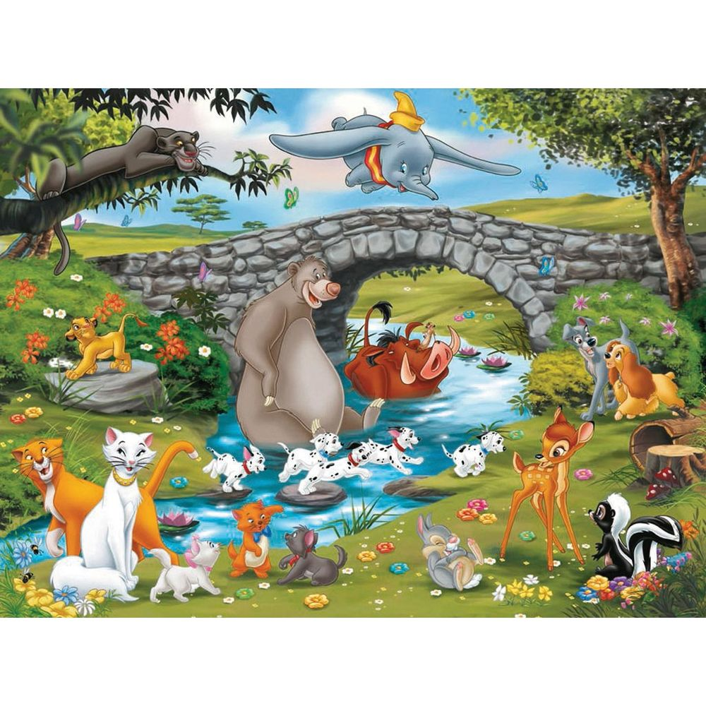 Disney-personages verzamelen zich op een weide met stenen brug en rivier.