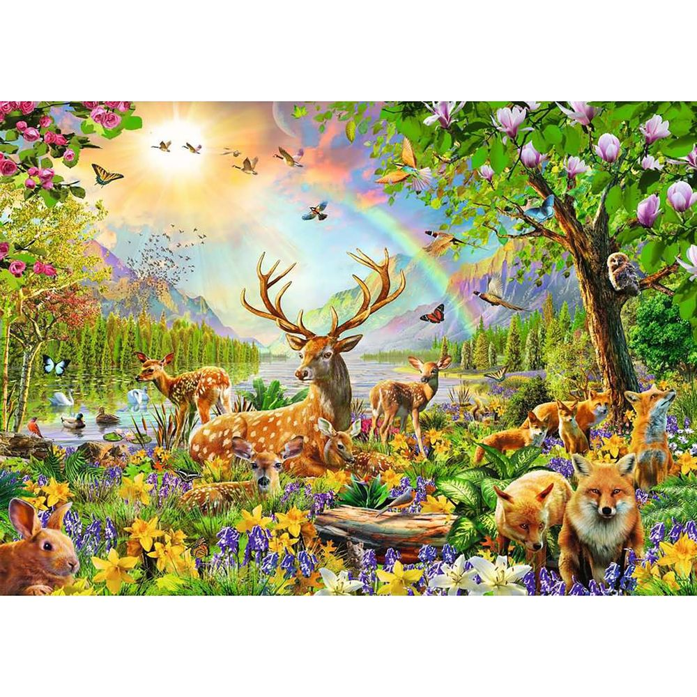 Een hert met gewei, reeën, vossen, een konijn, uil, vogels, vlinders boven een meer.