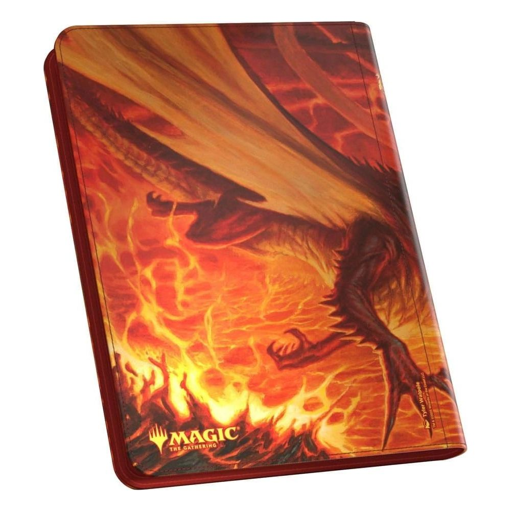 Un classeur avec un dragon rouge et des flammes, et le logo Magic: The Gathering.