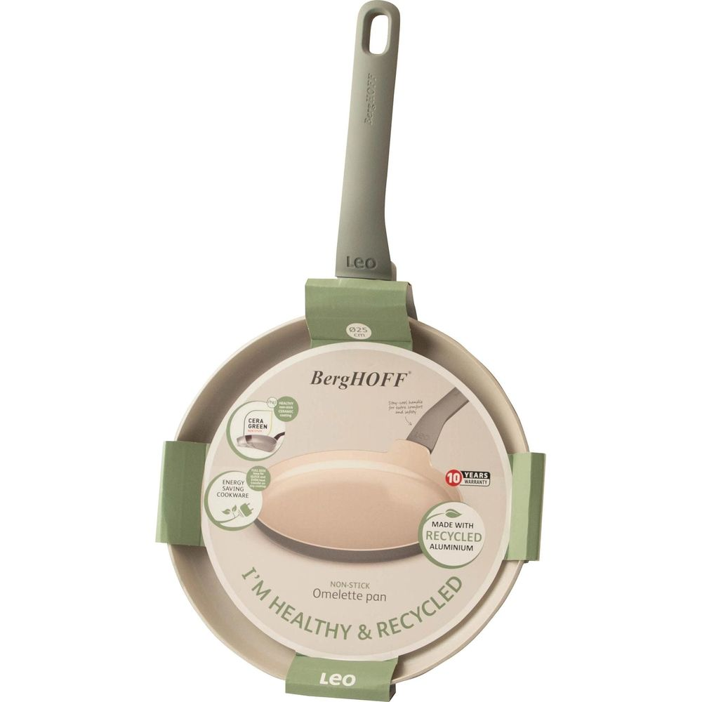 A beige BergHhoff omelette pan with a grey handle. Features Cera Green and recycled aluminum.