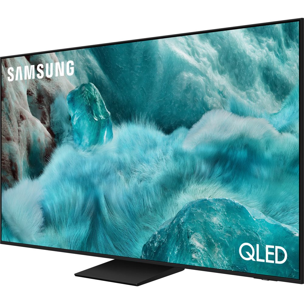 Un televisore Samsung QLED con uno sfondo astratto blu e bianco.