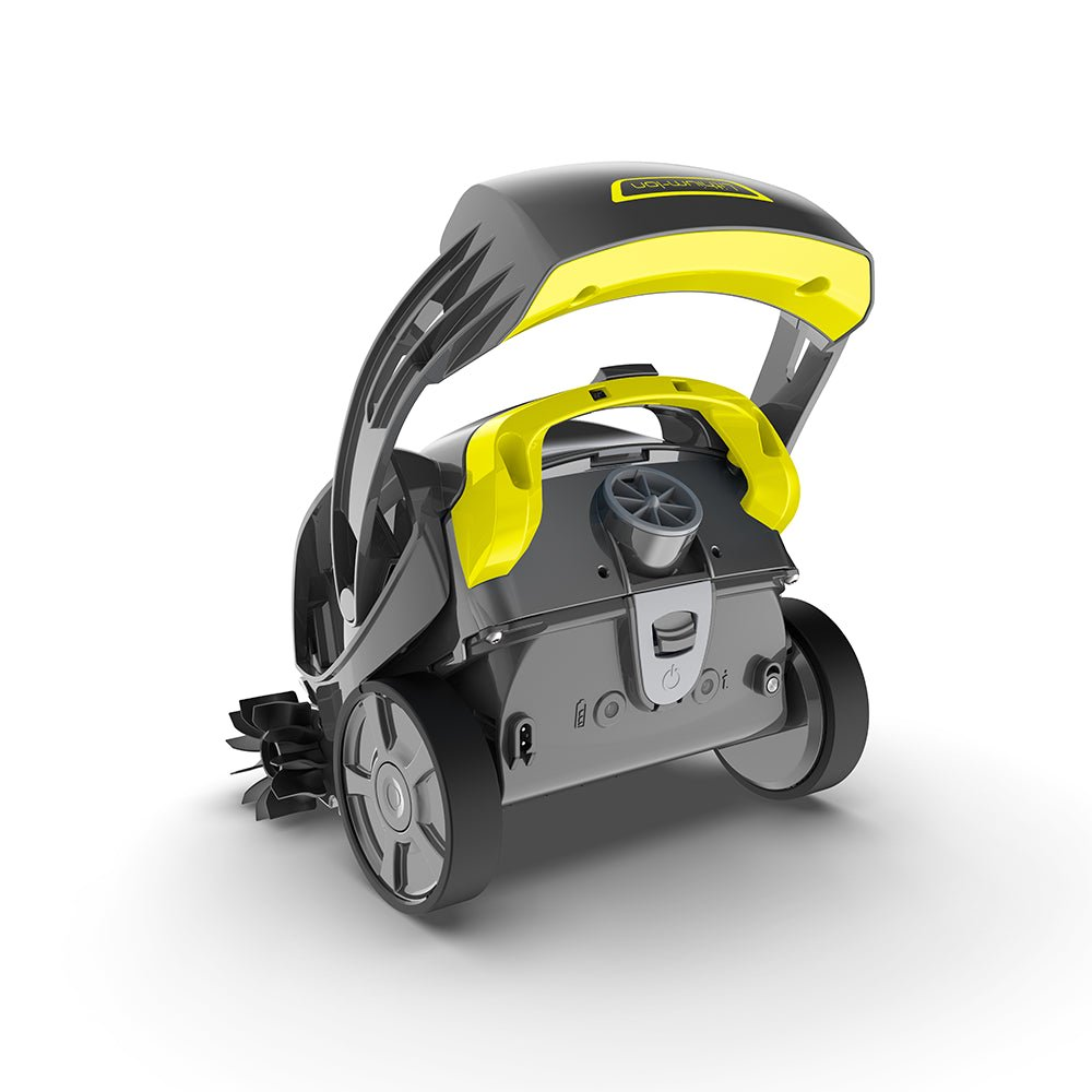 Un robot cortacésped gris y amarillo con ruedas y cepillos negros.