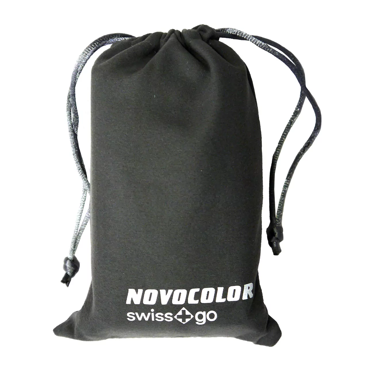 Una bolsa negra con cordón y el logo "NOVOCOLOR swiss go".