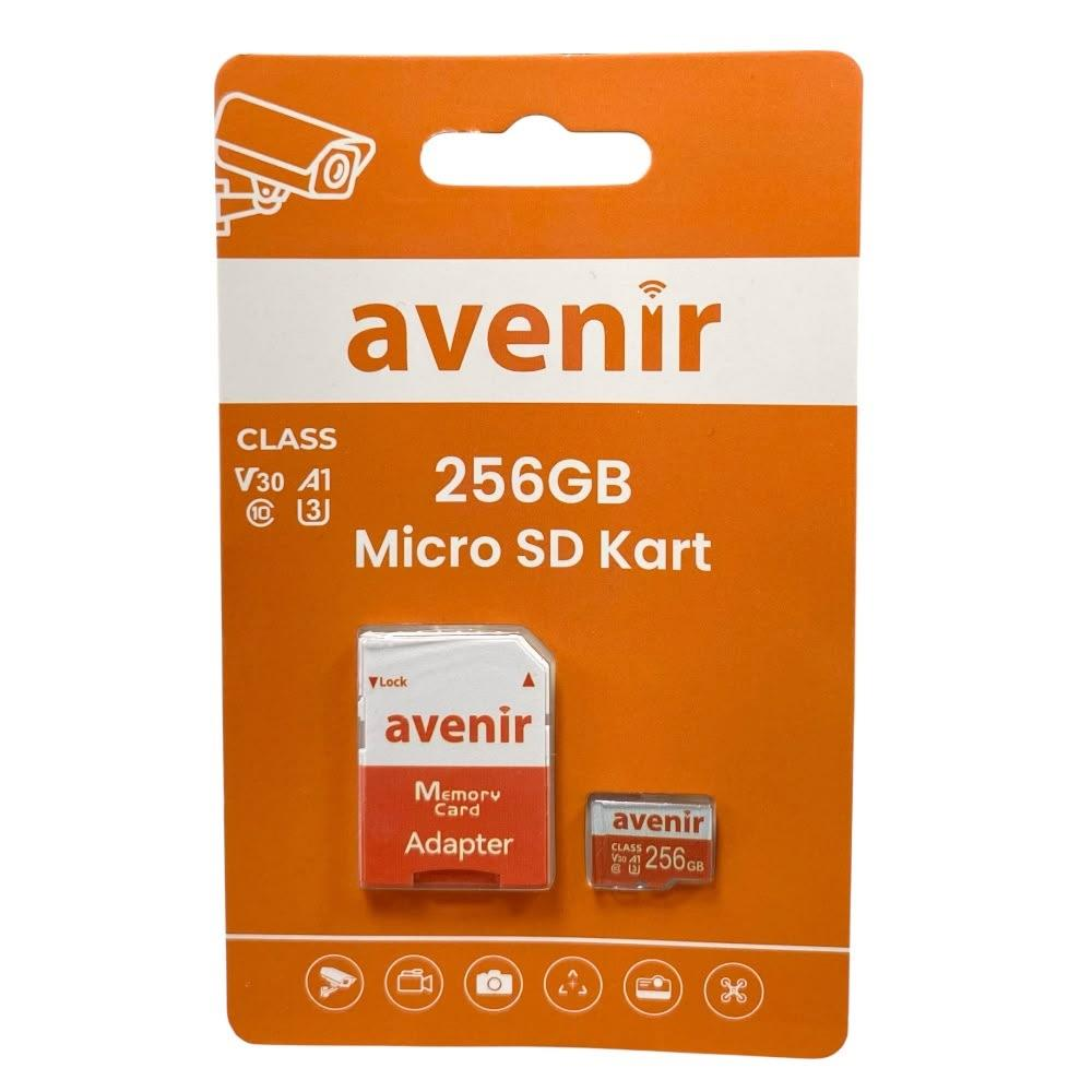 Adaptörlü Avenir 256GB Micro SD kart ambalajı. Simgeler içerir.
