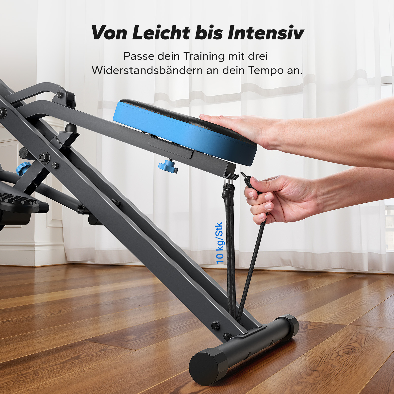 Person passt Widerstandsband (10 kg) an Fitnessgerät an.