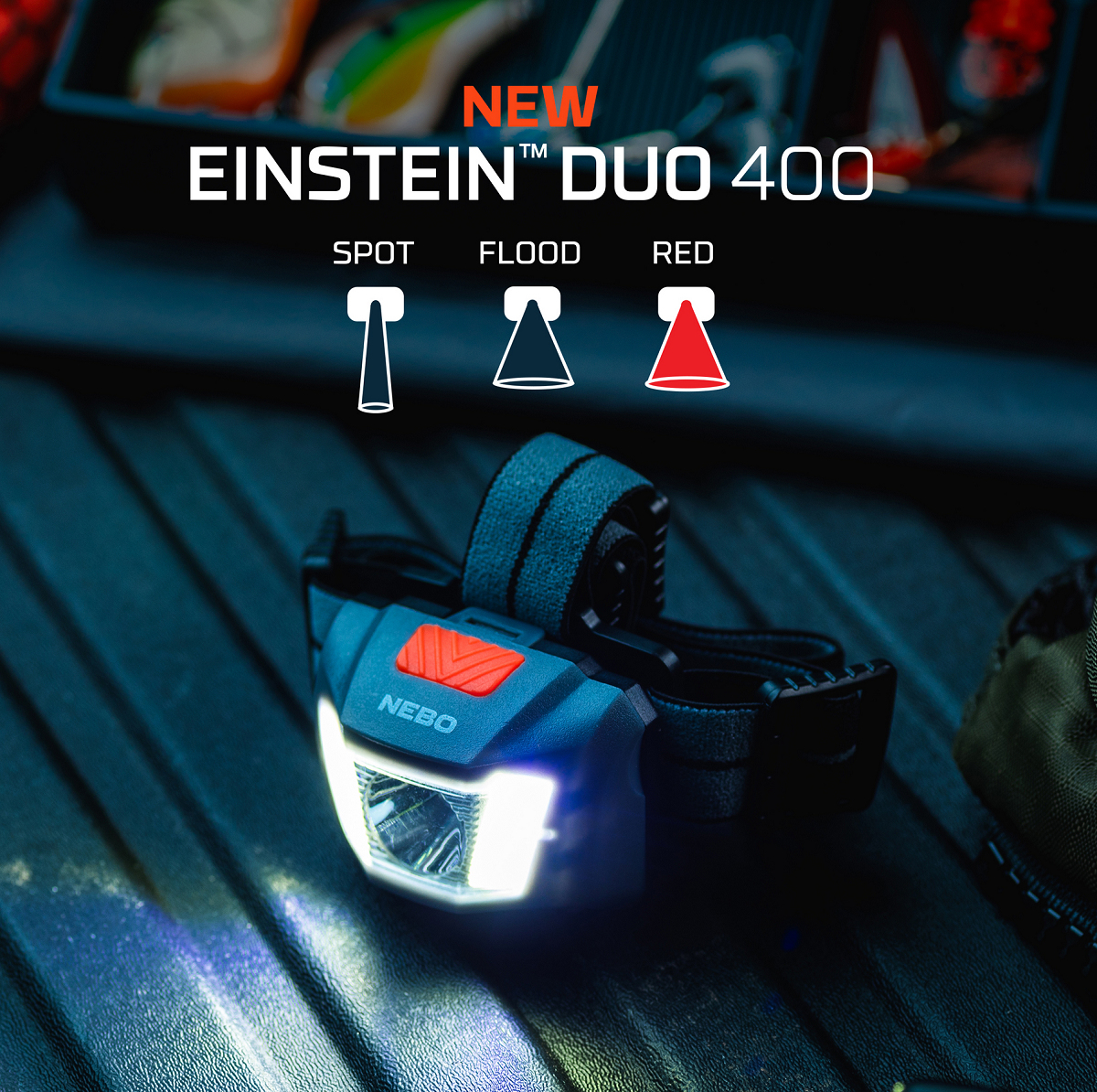 Nebo Einstein Duo 400 Stirnlampe mit Spot-, Flut- und Rotlichtoptionen.