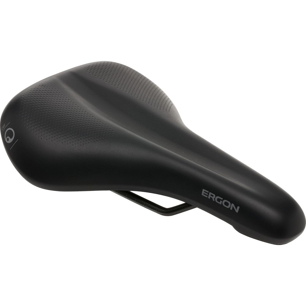 Schwarzer Fahrradsattel mit Ergon-Logo, gepunkteter Oberfläche.