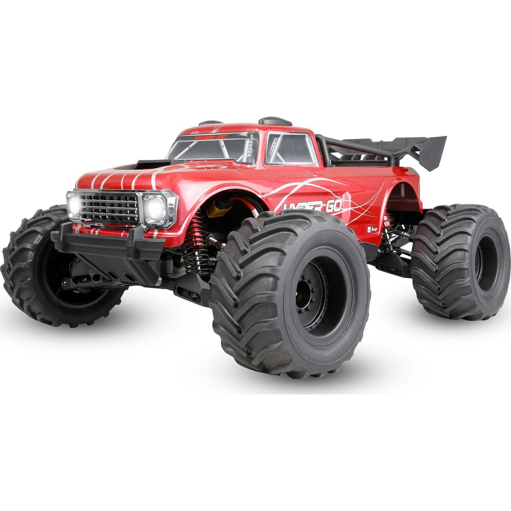 Ein rotes RC-Monster-Truck mit großen Reifen und Spoiler.