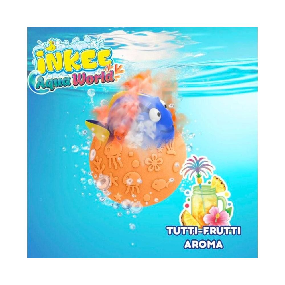 Ein blauer Fisch schwimmt über einem orangefarbenen Ball mit Meerestiersymbolen und einer Tutti-Frutti-Aroma-Glasillustration.