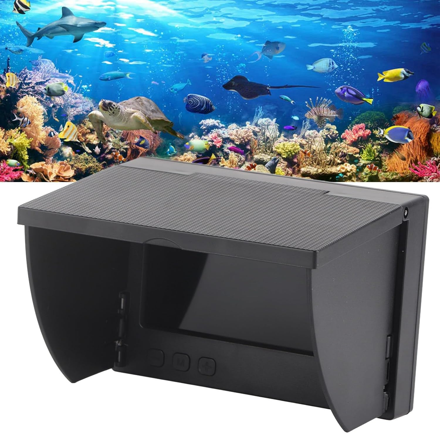 Ein schwarzer Sonnenschutz sitzt vor einer Aquarienszene mit Schildkröte und Fischen.