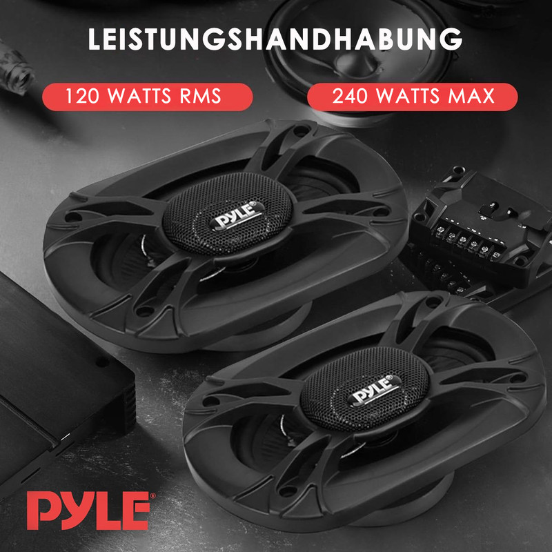 Zwei schwarze Pyle-Lautsprecher mit 120 Watt RMS, 240 Watt maximal, daneben ein Frequenzweiche.