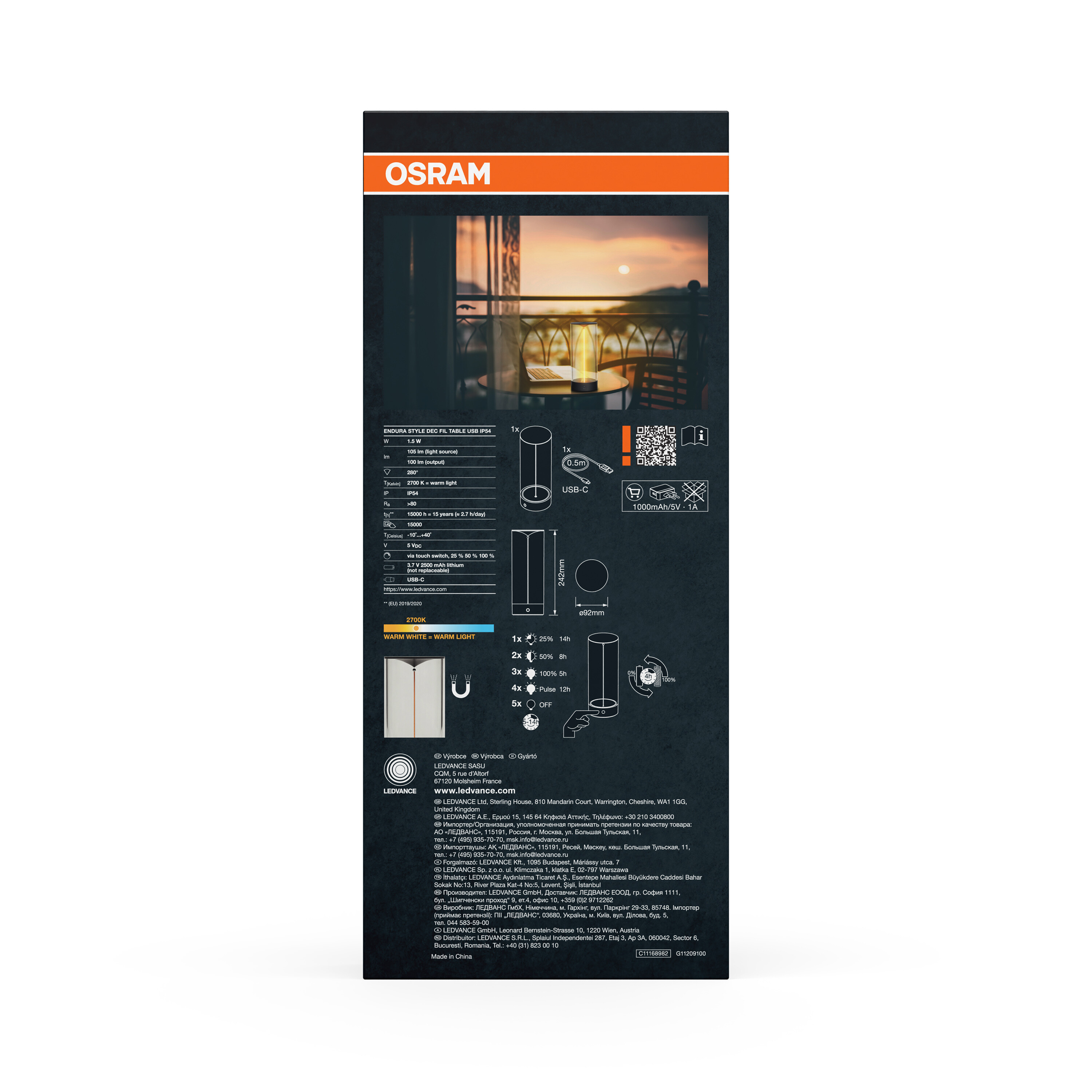 Osram Tischleuchte mit USB-C-Anschluss, warmes Licht, im Freien bei Sonnenuntergang.