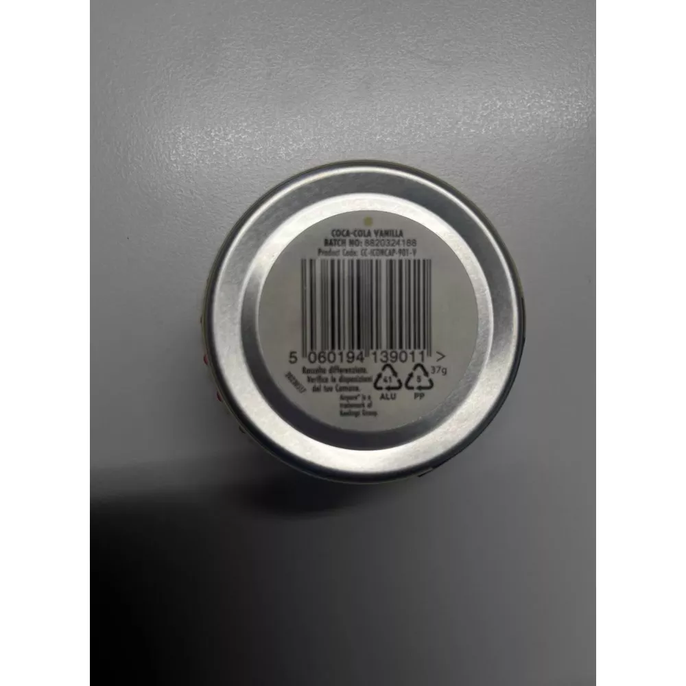 Oberseite einer Dose Coca-Cola Vanille mit Barcode und Produktinformationen.