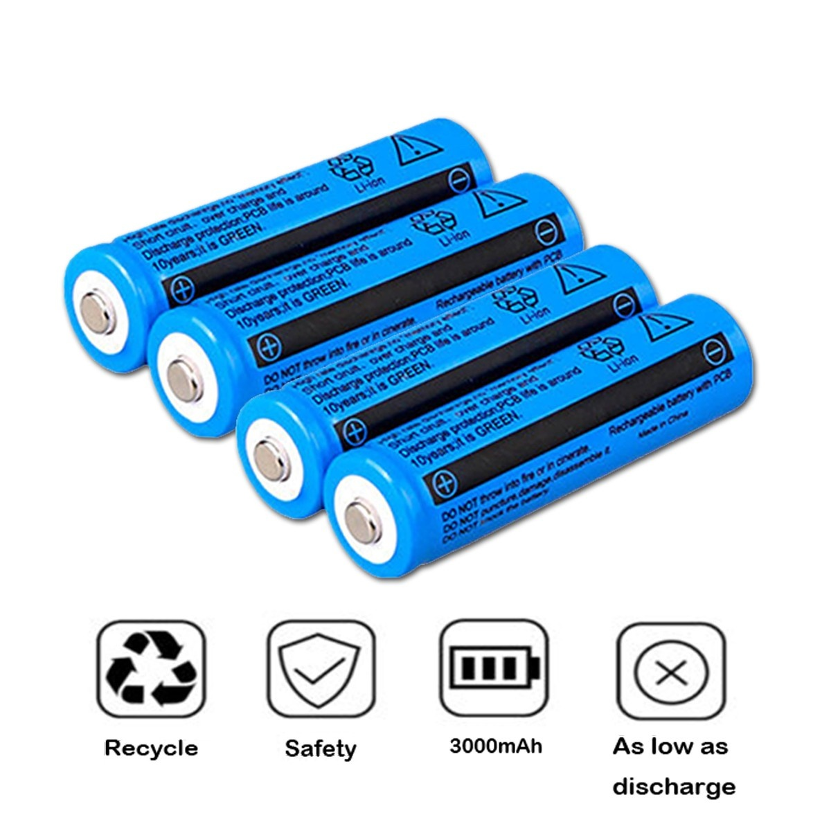 Vier blaue Li-Ion-Akkus nebeneinander, mit Symbolen für Recycling, Sicherheit, 3000 mAh, geringe Entladung.