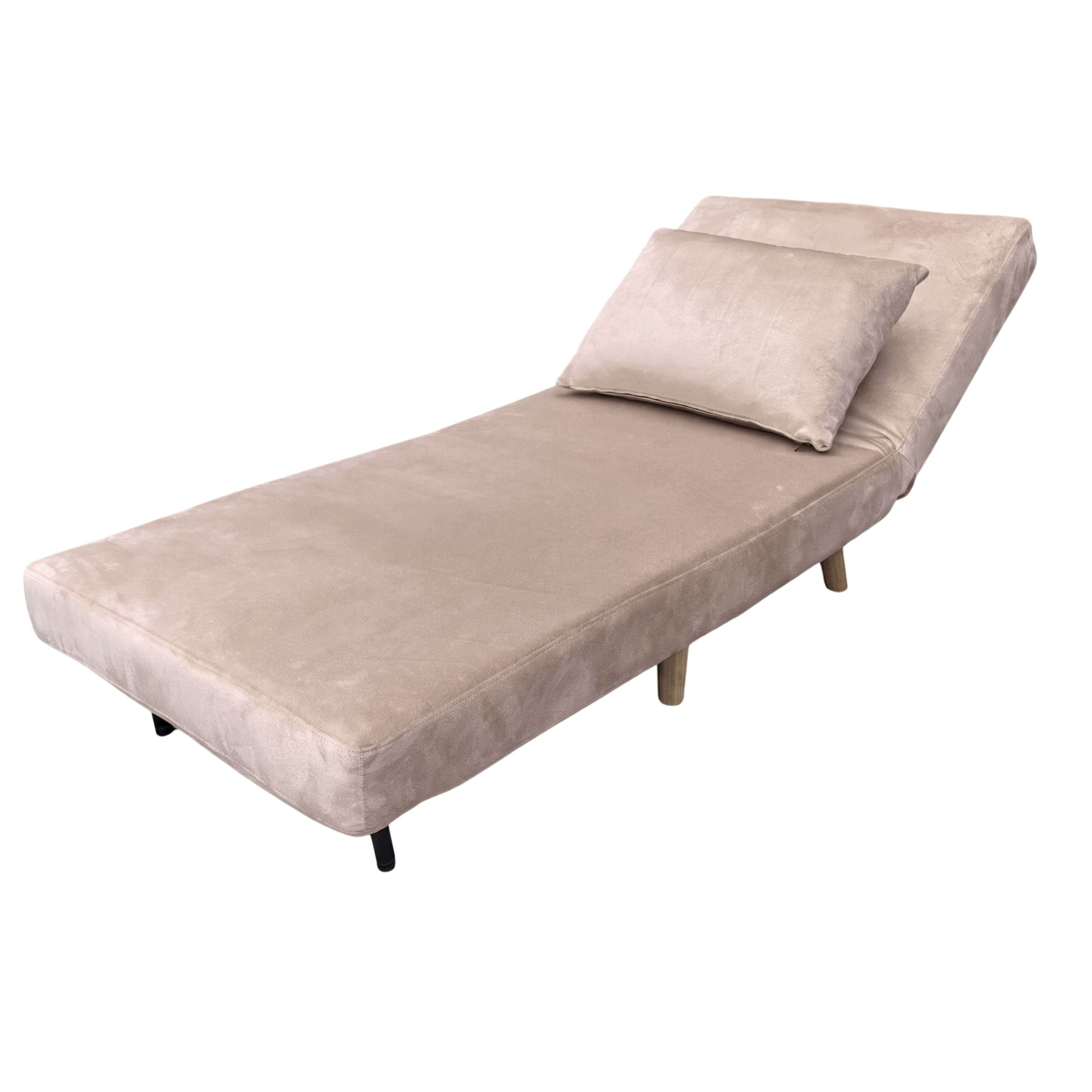 Sofá cama beige con una almohada, sobre patas de madera.