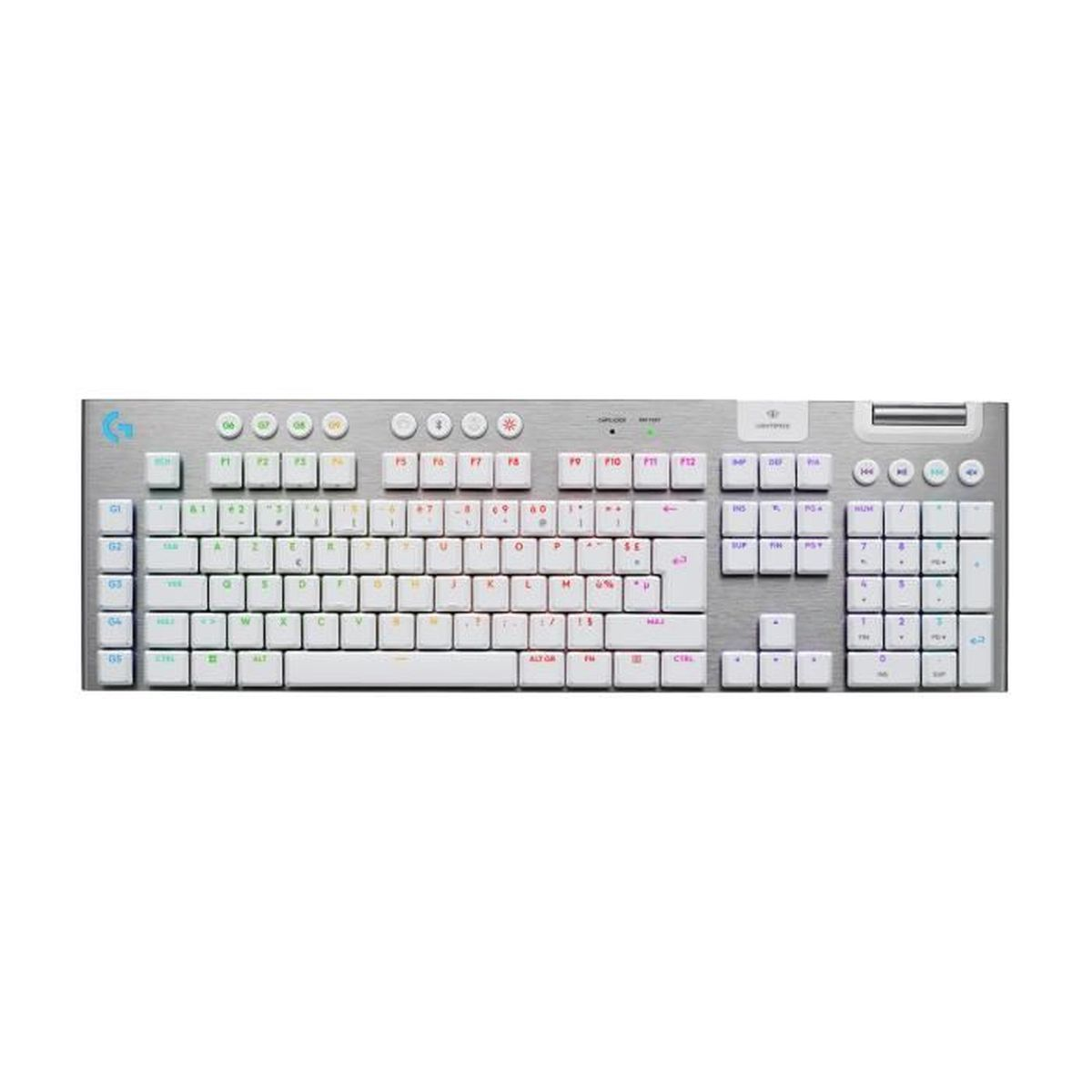 Eine silberne Logitech-Mechanikertastatur mit weißen Tasten und G-Tasten links.