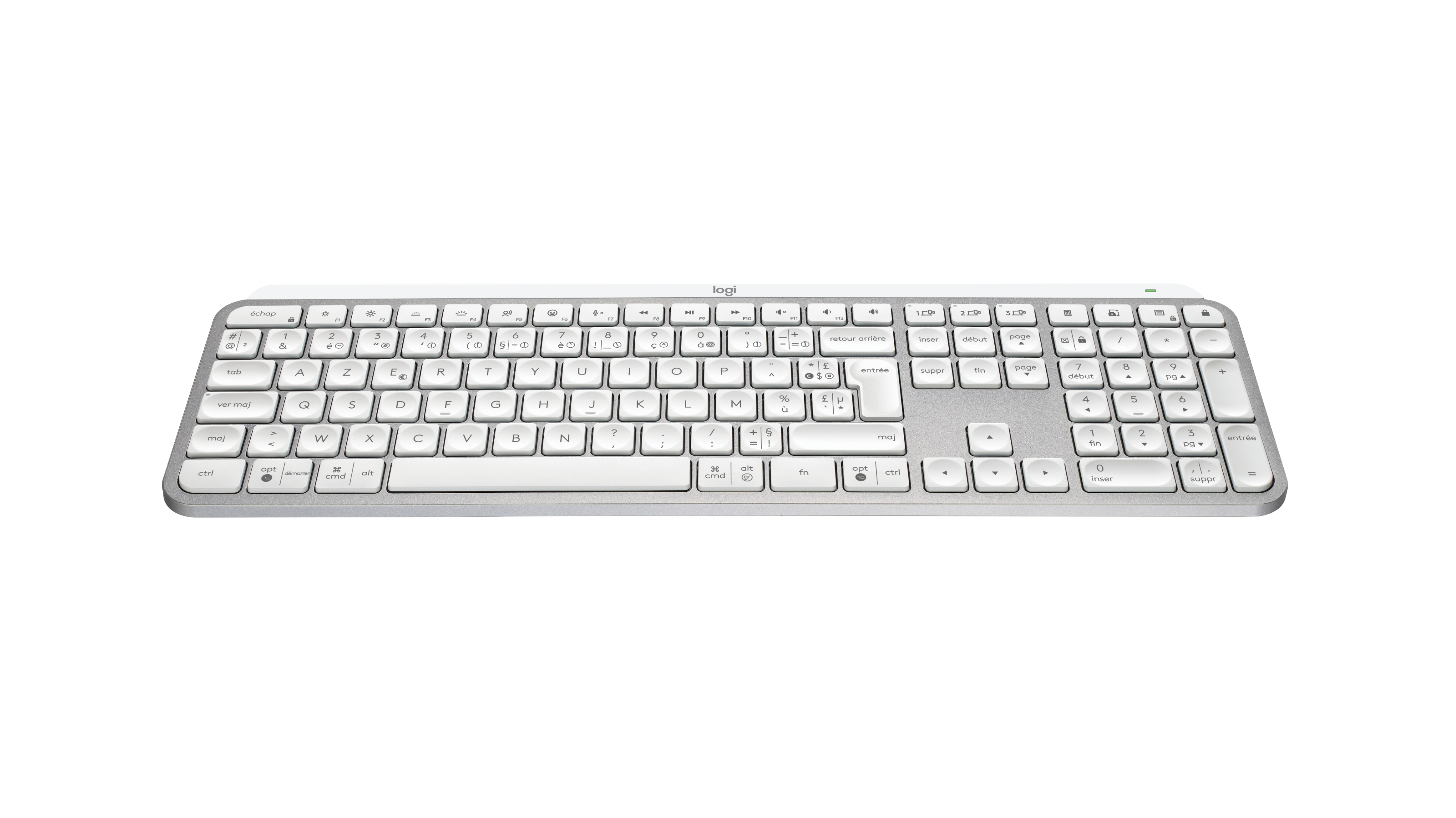 Eine weiße Logitech Tastatur mit silbernem Rahmen auf weißem Hintergrund.