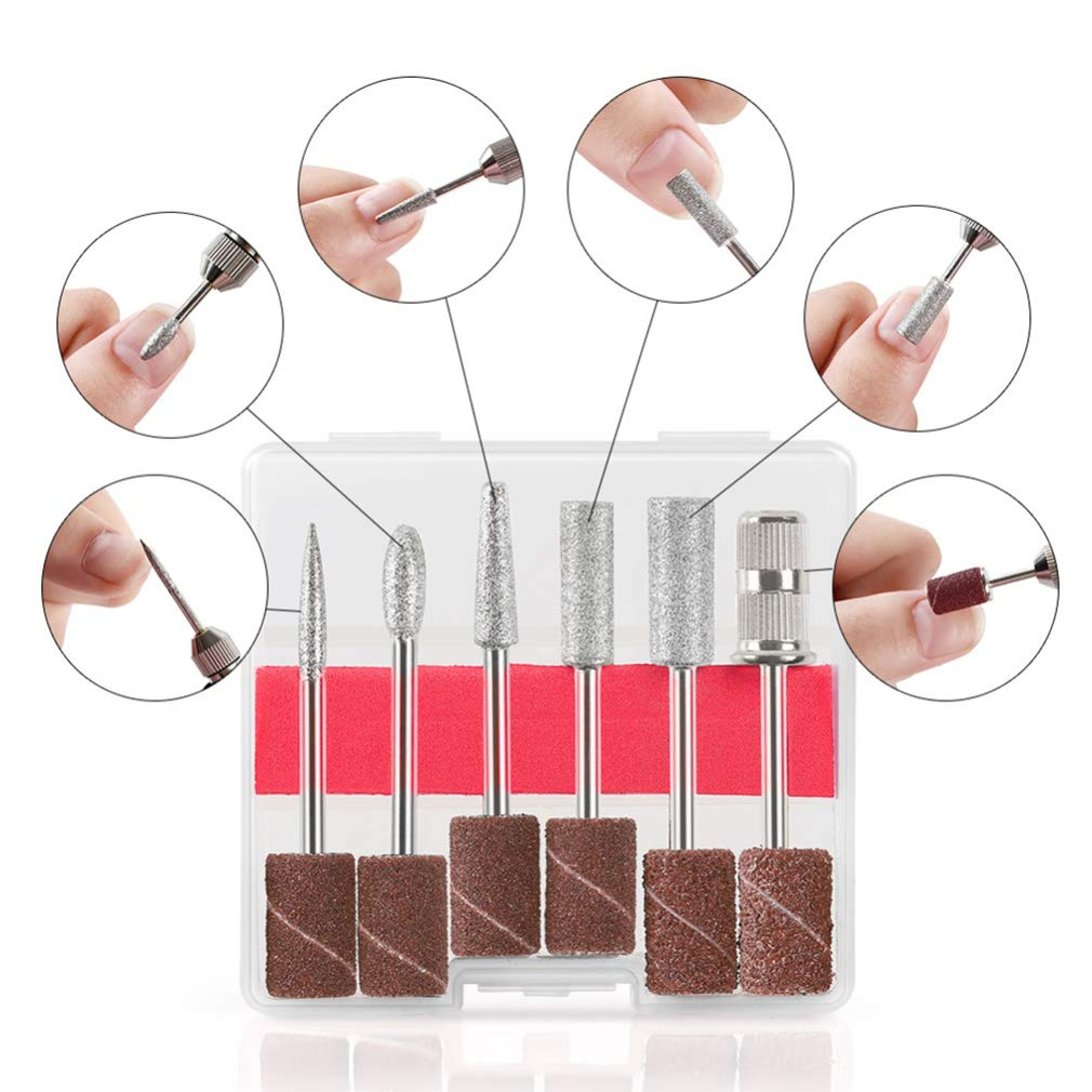 Set mit Nagelbohrern in einer transparenten Box mit roten Einsätzen.