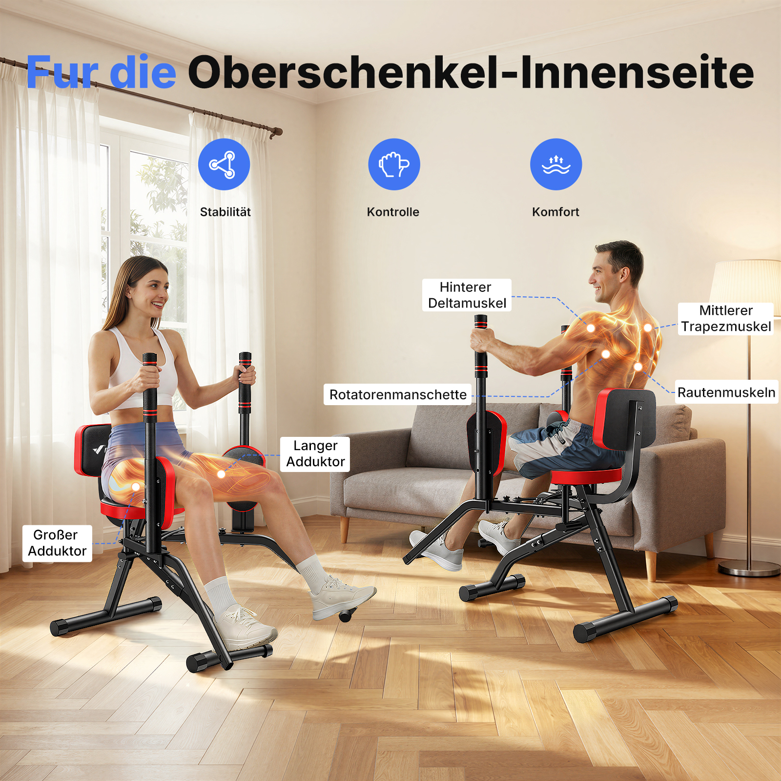 Ein Mann und eine Frau trainieren auf einem Adduktorentrainer in einem Wohnzimmer.