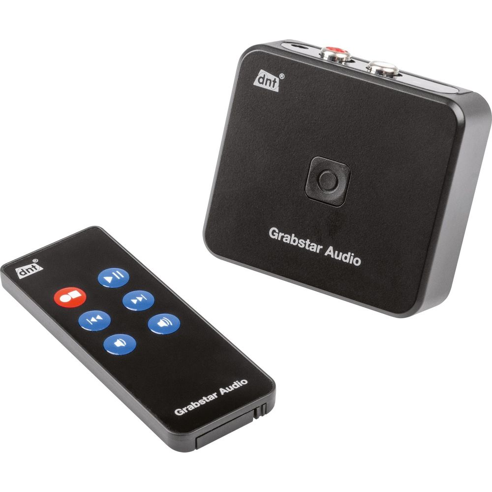 Telecomando e ricevitore audio neri con etichette.