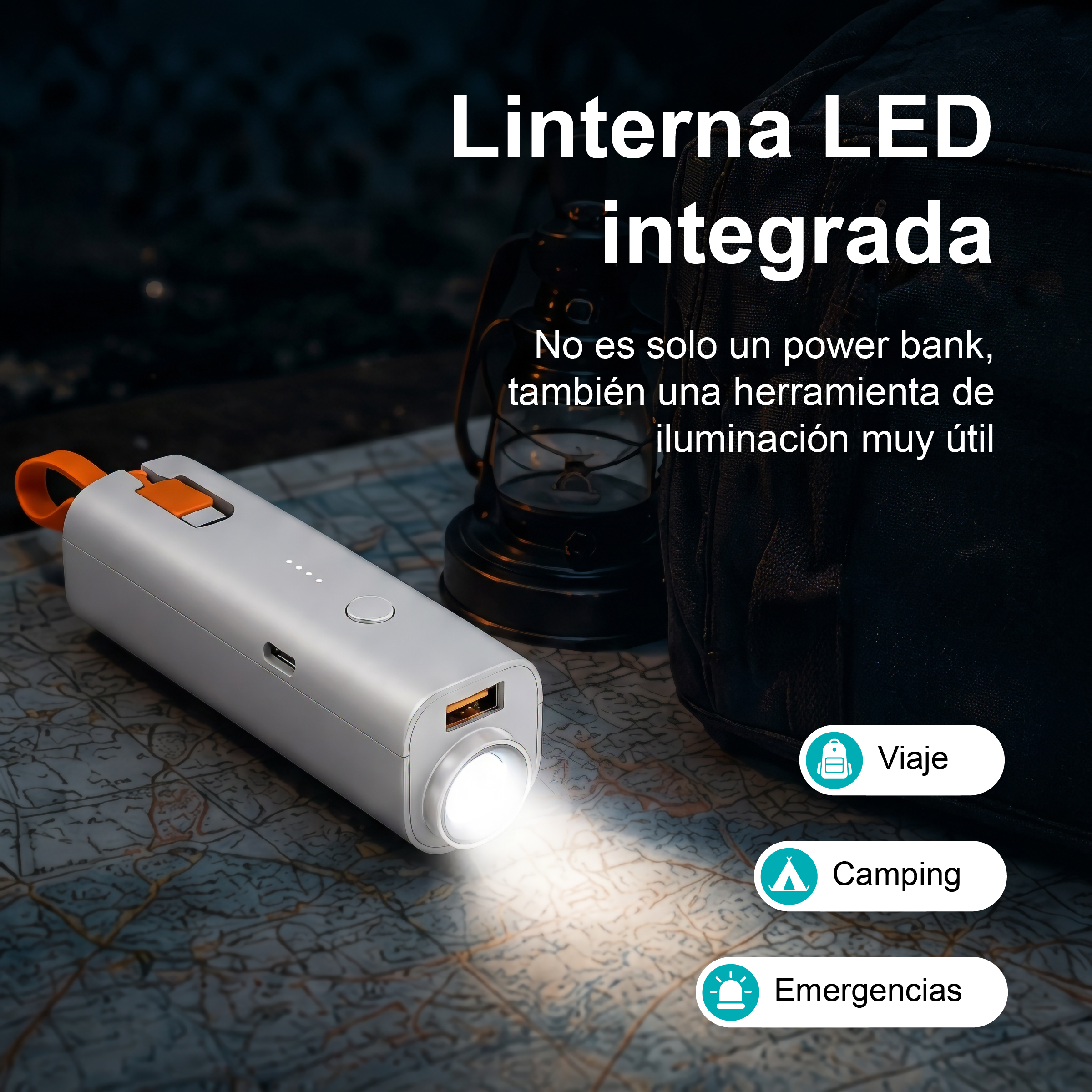 Power bank LED gris con luz brillante, sobre mapa, con iconos de viaje, camping, emergencia.