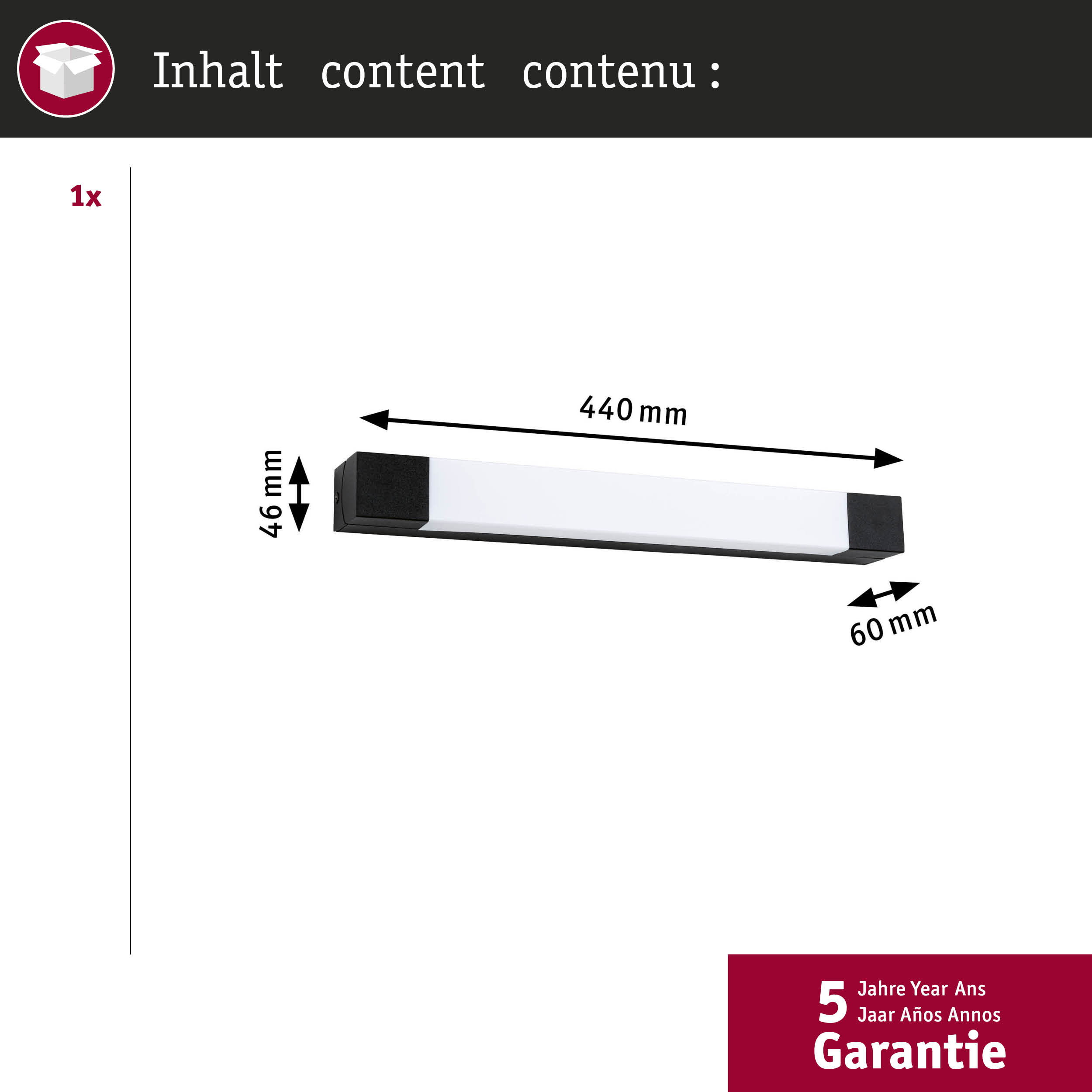 Lampa z czarnymi zaślepkami, długa na 440mm, wysoka na 46mm, głęboka na 60mm.