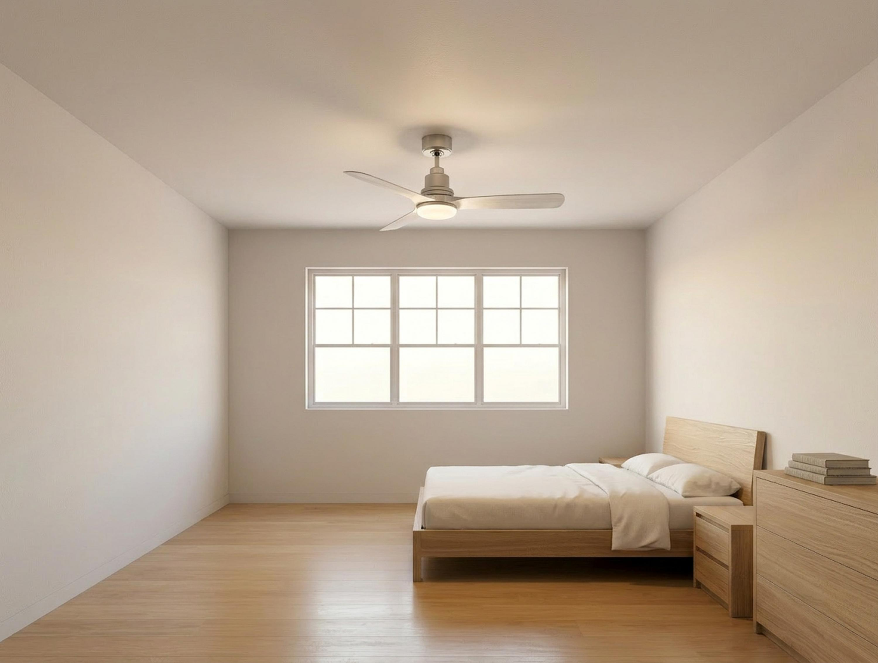 Un dormitorio con cama, mesita de noche, cómoda, ventana y ventilador de techo.
