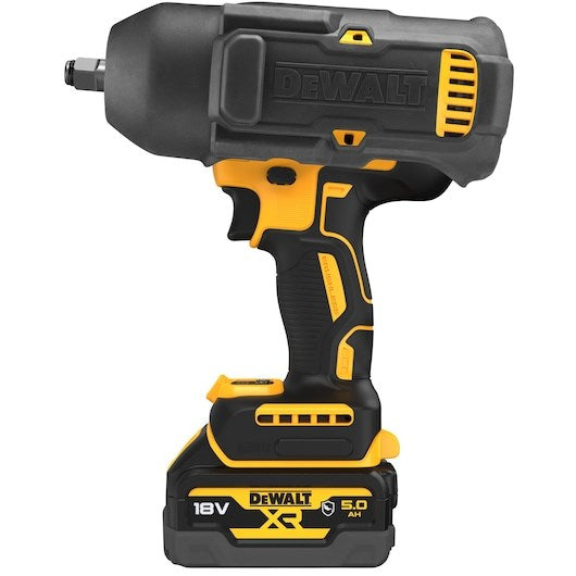 Llave de impacto DeWalt negra y amarilla con paquete de baterías.