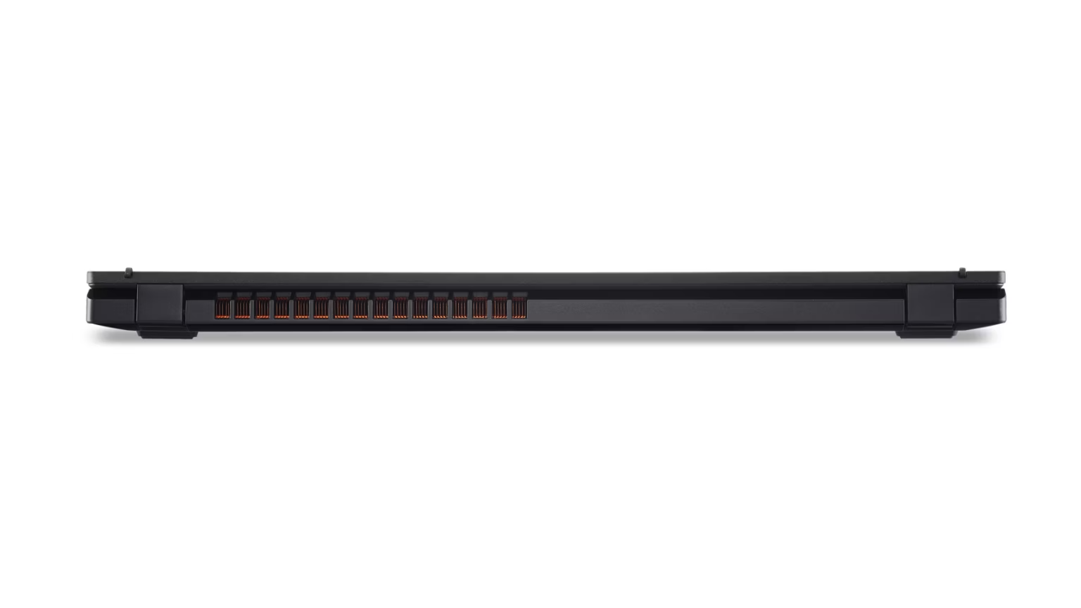 Primo piano della ventola laterale di un laptop nero con dettagli interni arancioni.