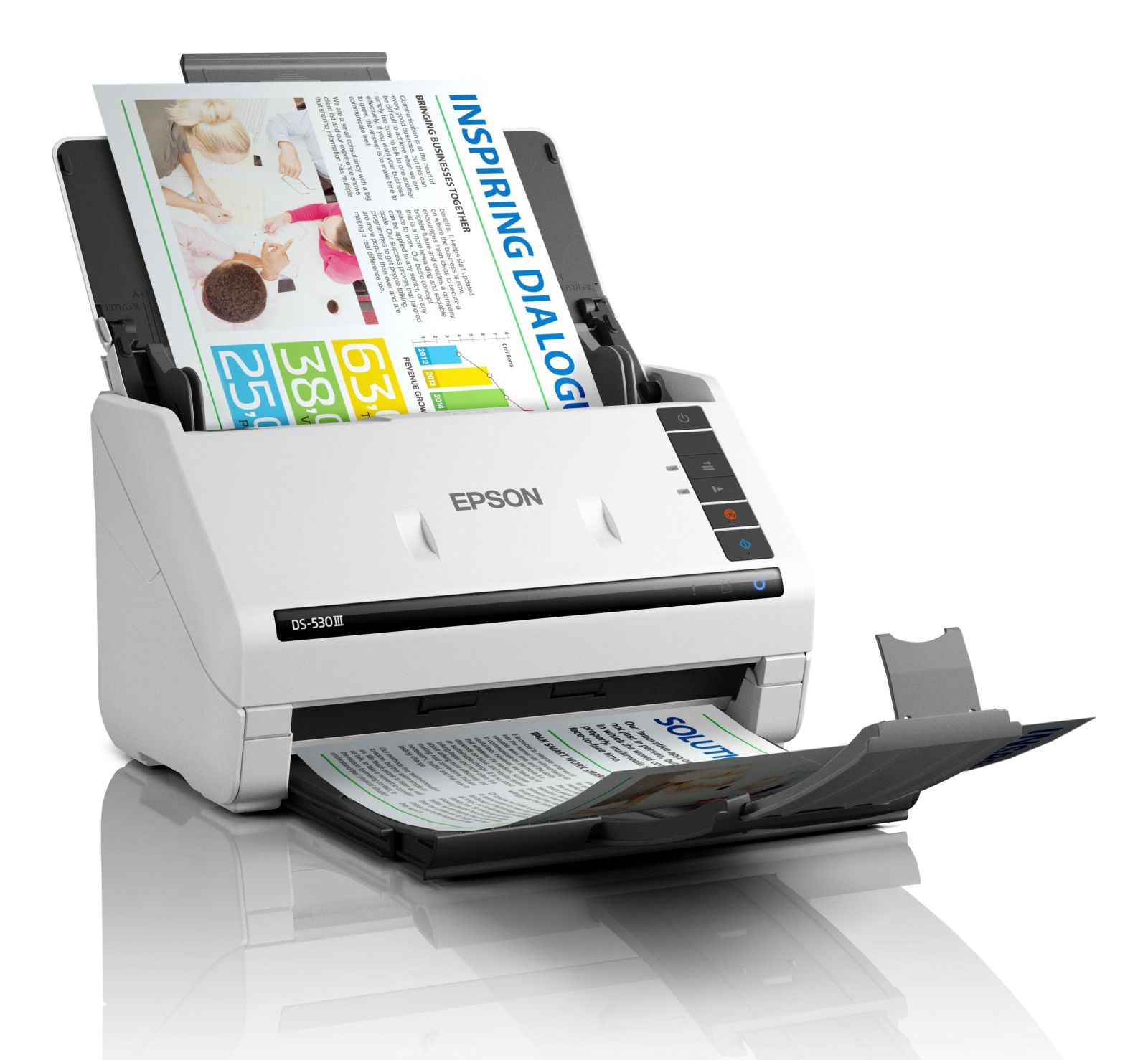 Uno scanner Epson DS-530III bianco con un documento caricato.