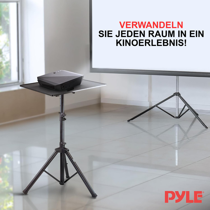 Ein Projektor steht auf einem Ständer vor einer großen Leinwand. Text: 'Verwandeln Sie jeden Raum in ein Kinoerlebnis!'