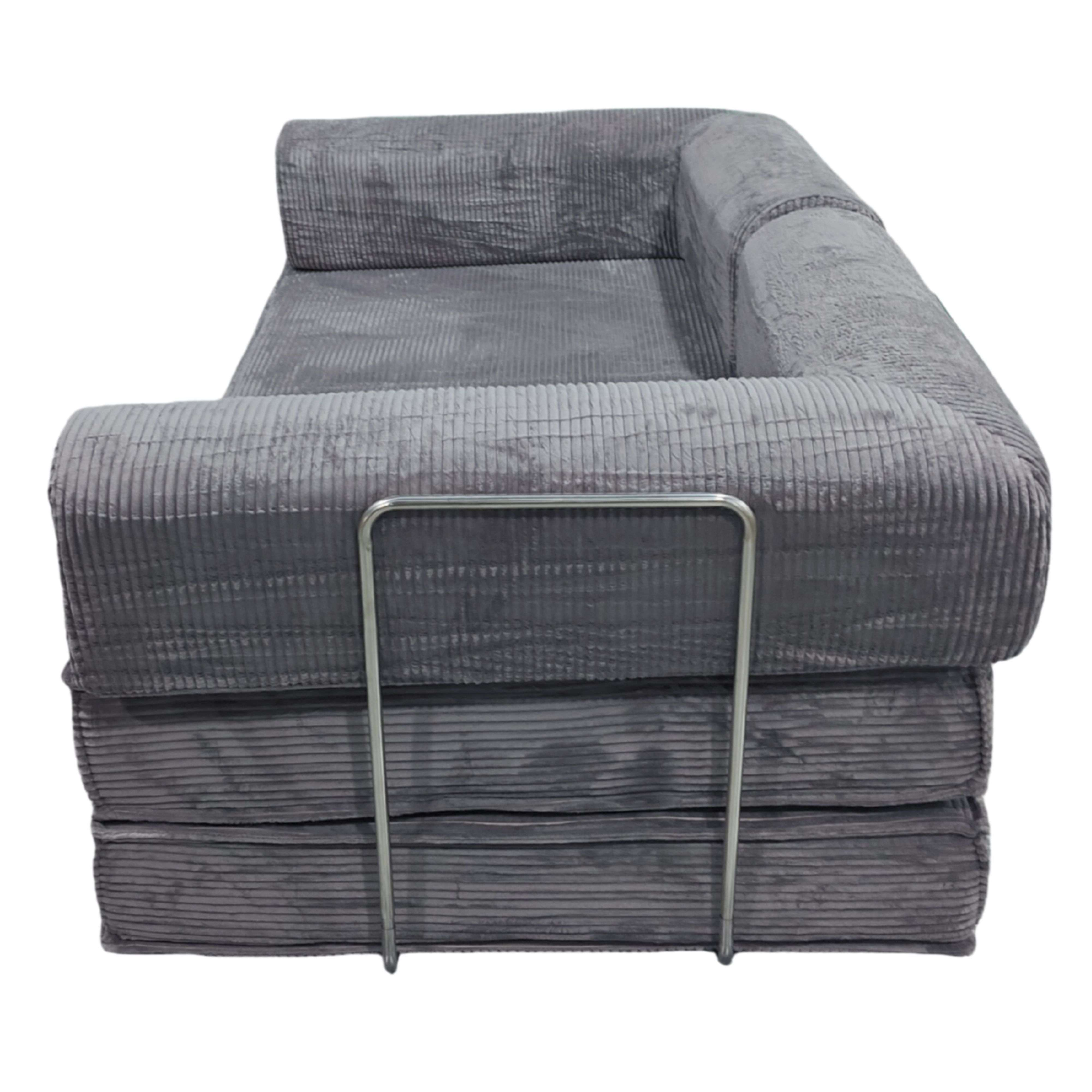 Sofá cama de pana gris con estructura metálica sobre fondo blanco.