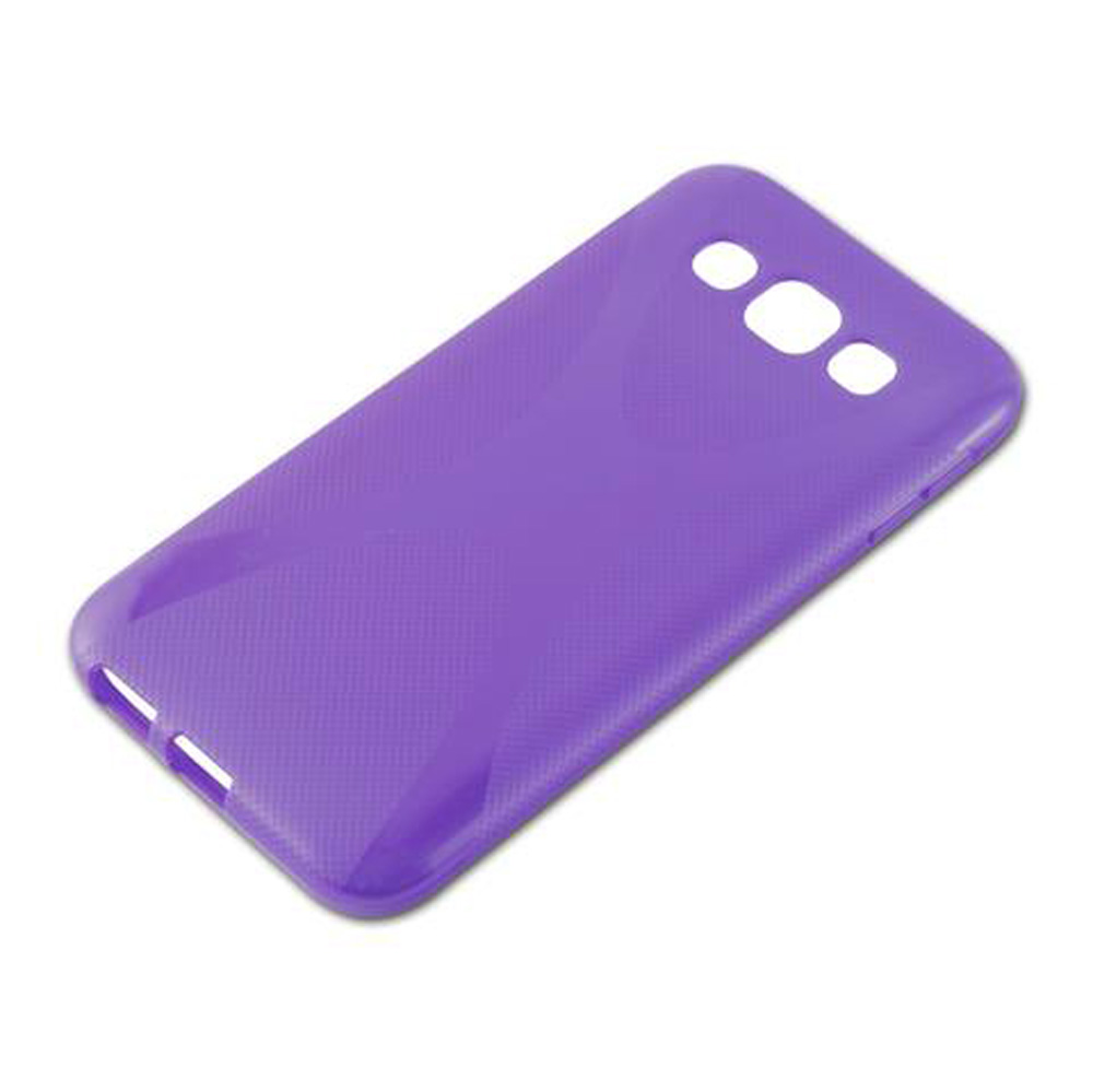 Una funda de teléfono morada con recortes para cámara y flash.