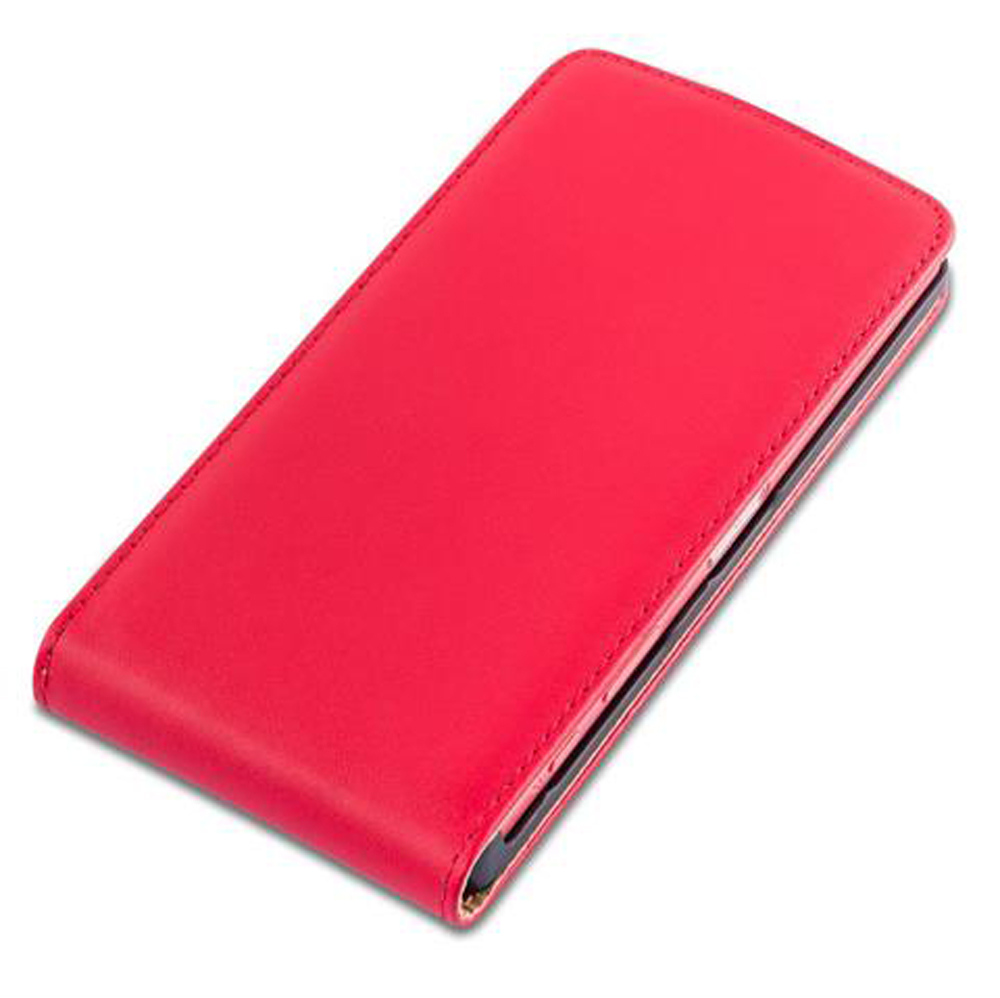Custodia per telefono rossa su sfondo bianco