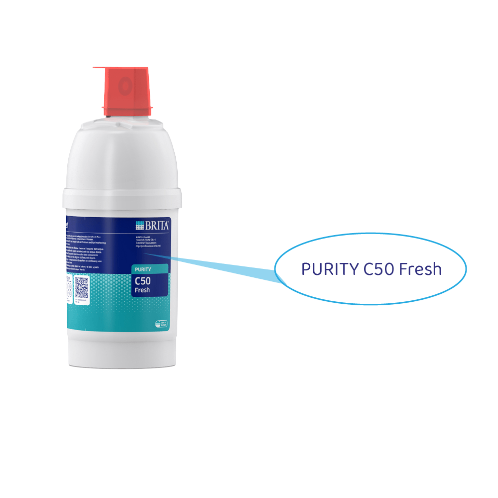 Ein weißer Wasserfilter von BRITA mit rotem Verschluss und blauer Kennzeichnung.