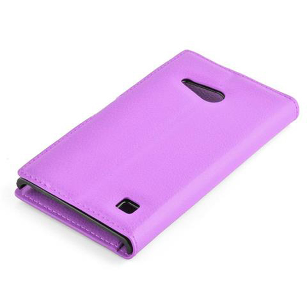 Una custodia viola per telefono con ritagli per fotocamera e pulsanti.