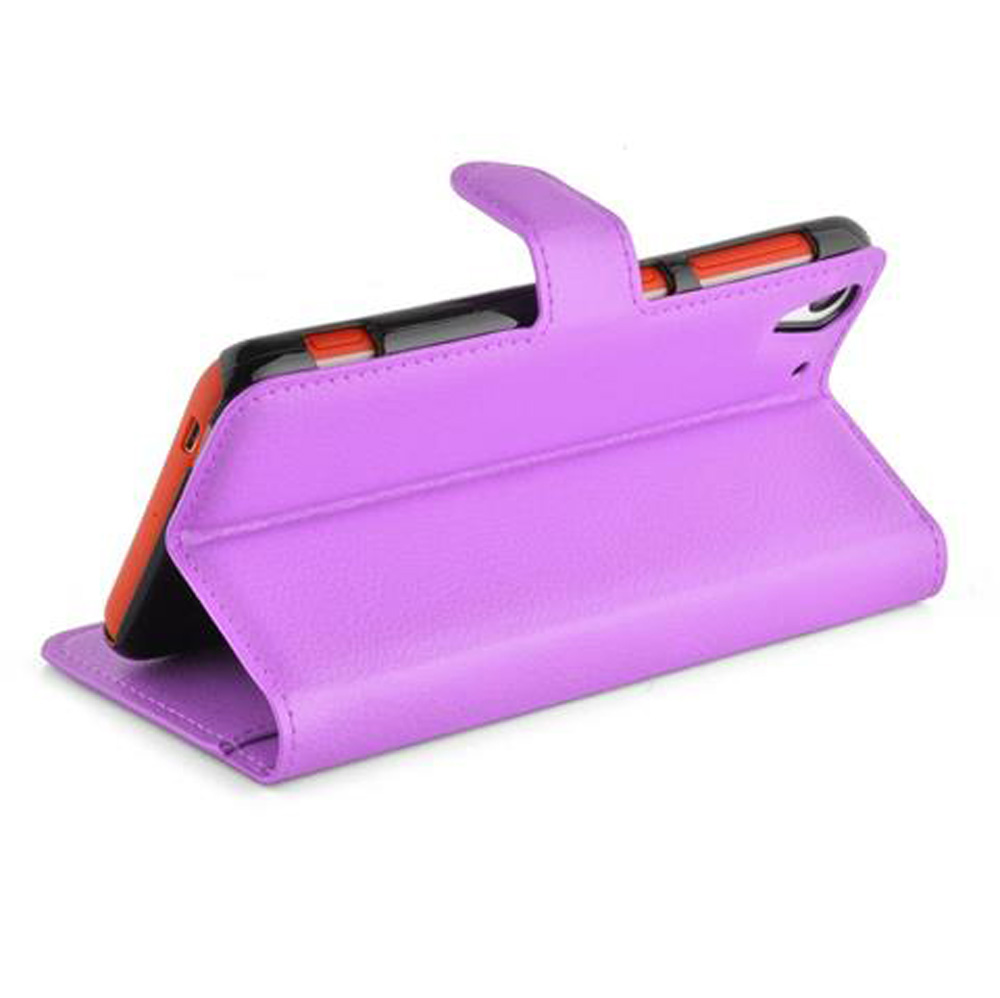 Custodia viola per telefono funzionante da supporto, con copertina aperta.
