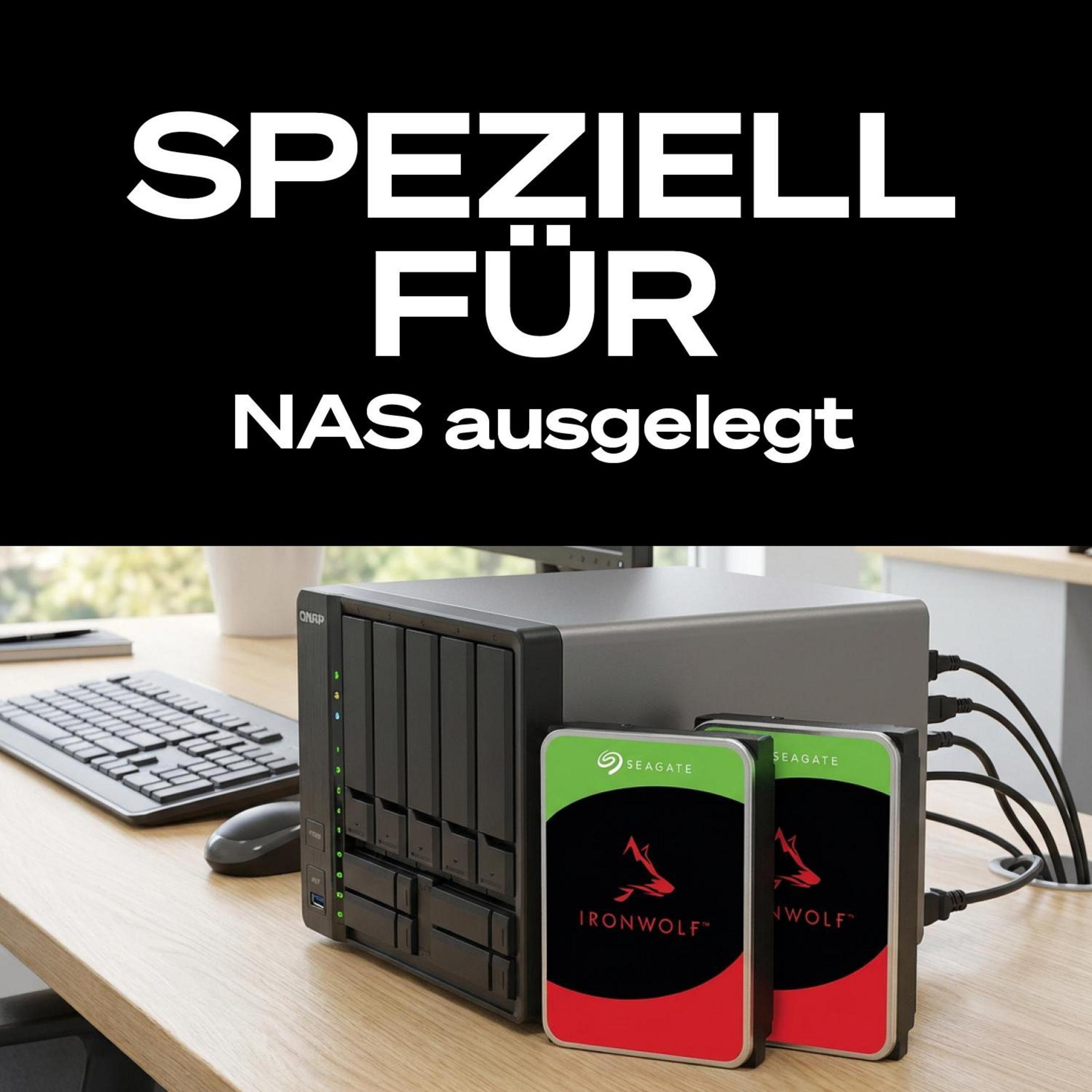 NAS-System mit zwei Seagate IronWolf Festplatten auf einem Schreibtisch.