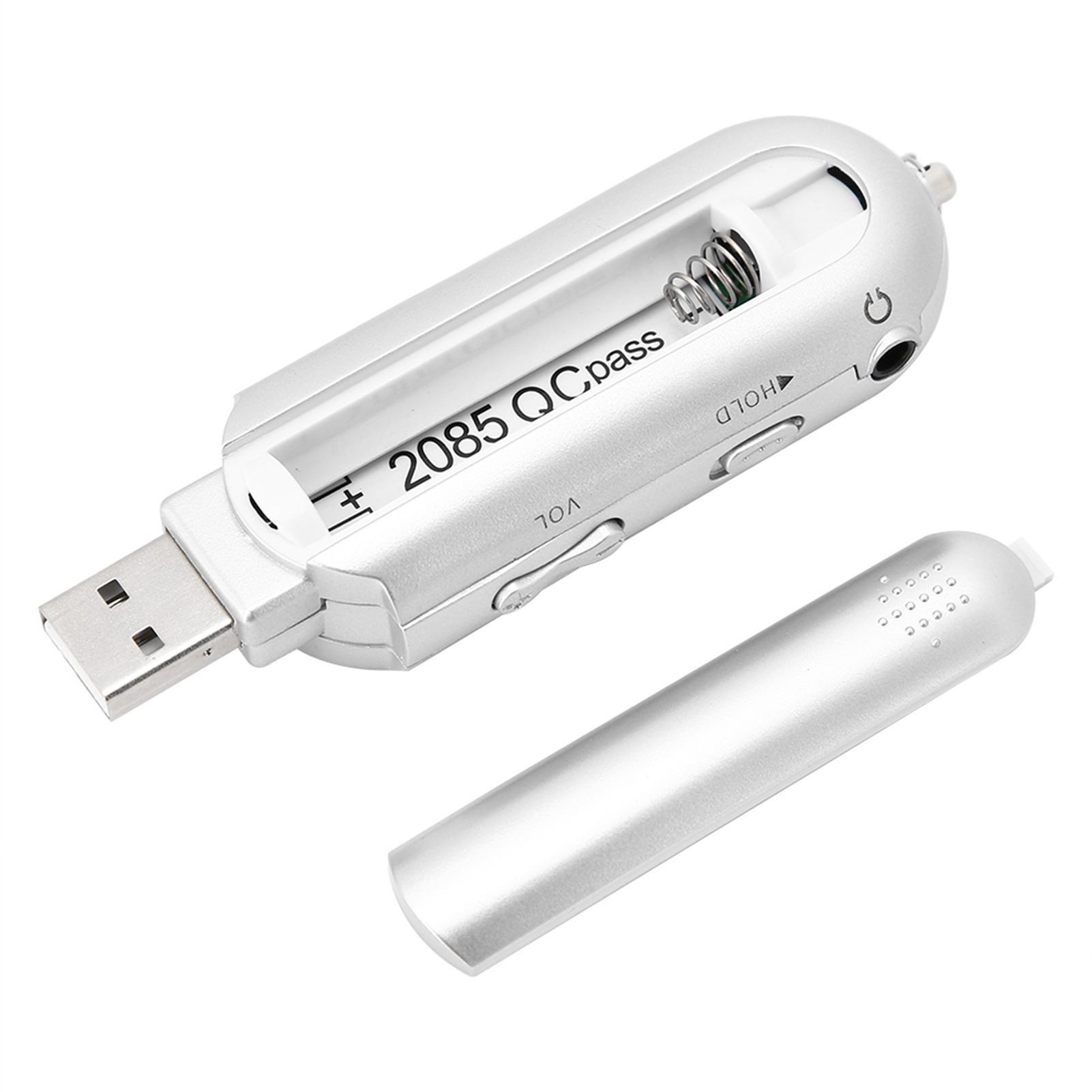 Silberner USB-MP3-Player mit offenem Batteriefach und abnehmbarer Kappe.