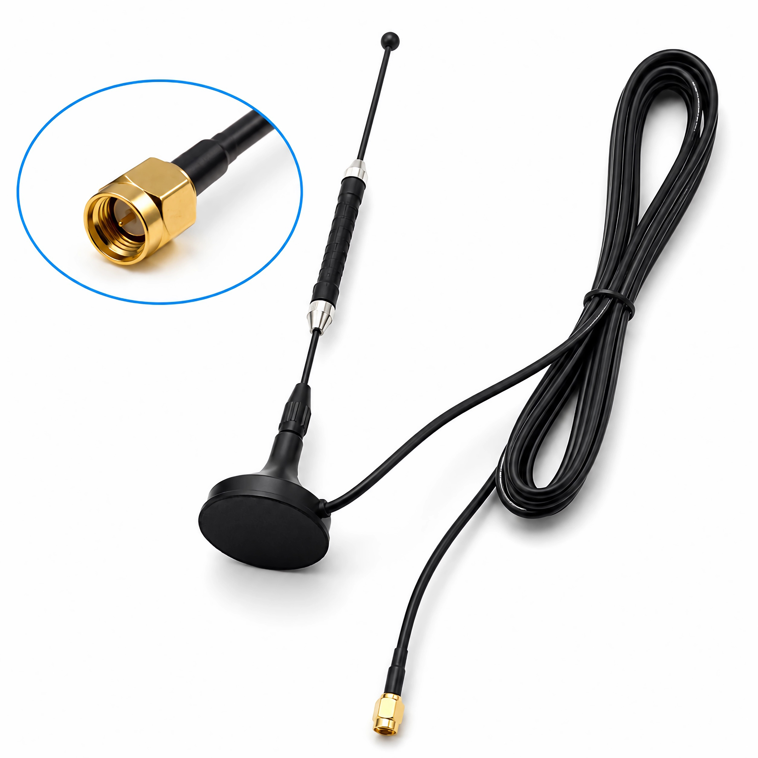 Schwarze Antenne mit Magnetfuß und Kabel mit goldenem SMA-Stecker.