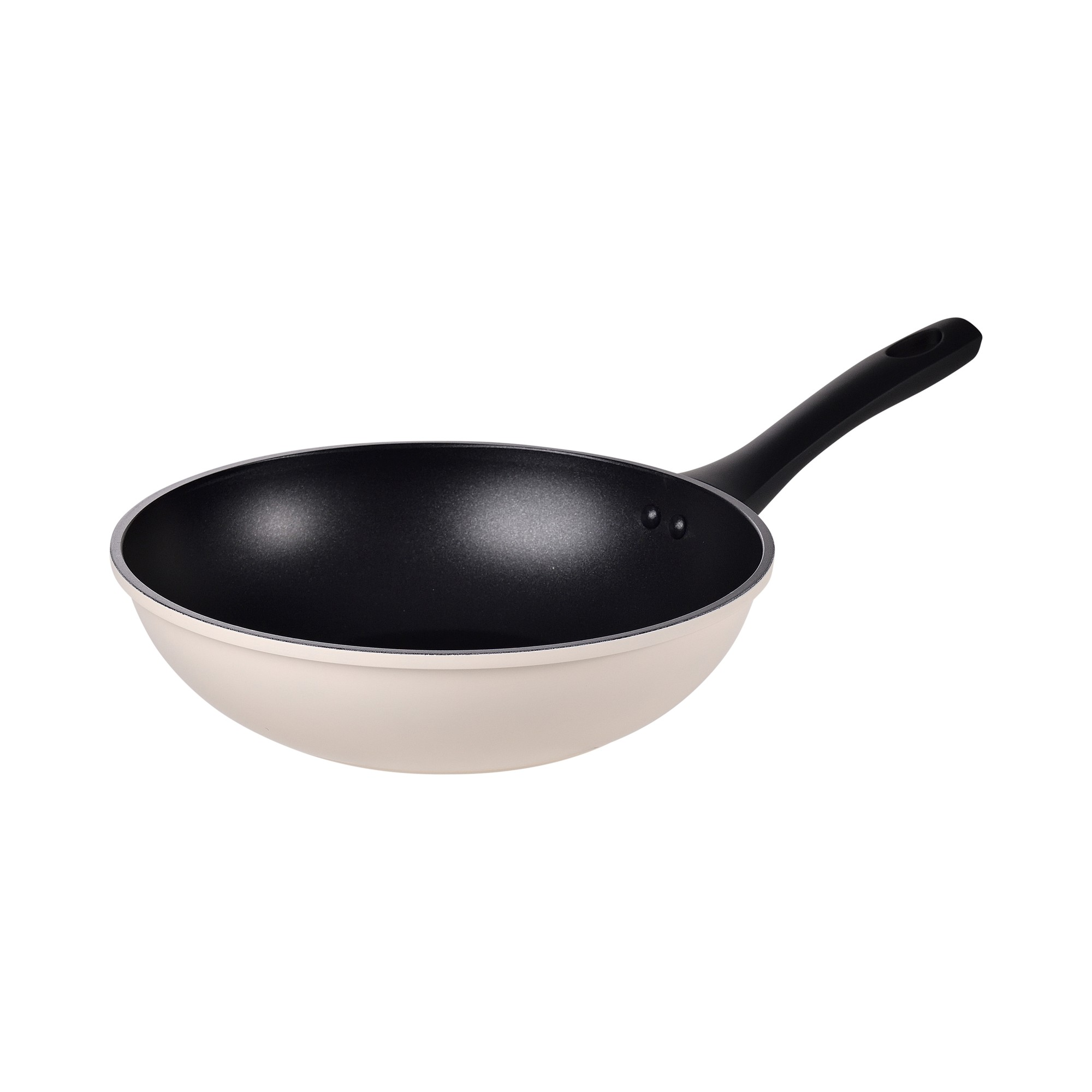 Una sartén wok beige con mango y interior negros.