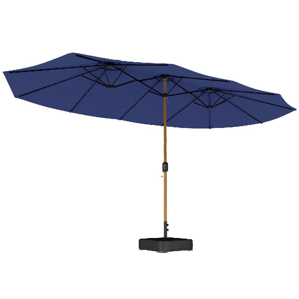 Un ombrellone rettangolare blu scuro con palo in legno e base nera.