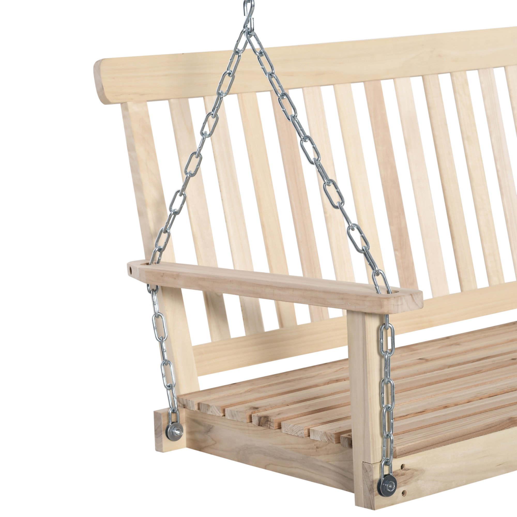 Sedile per altalena in legno con catene metalliche, isolato su sfondo bianco.
