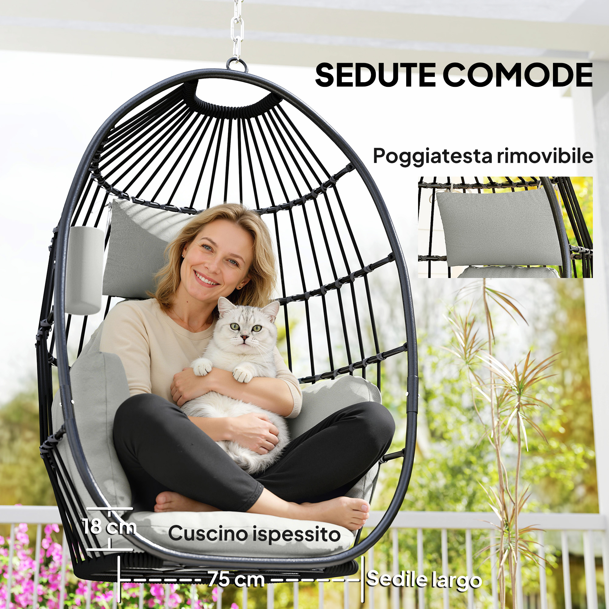 Una donna tiene un gatto in una sedia sospesa nera. I cuscini sono grigi.