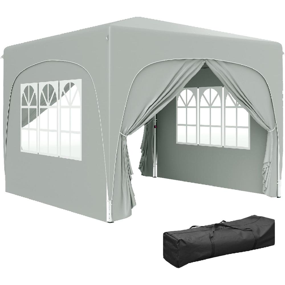 Una tenda a baldacchino grigia con finestre ad arco e tende rilegate, accanto a una borsa per il trasporto nera.