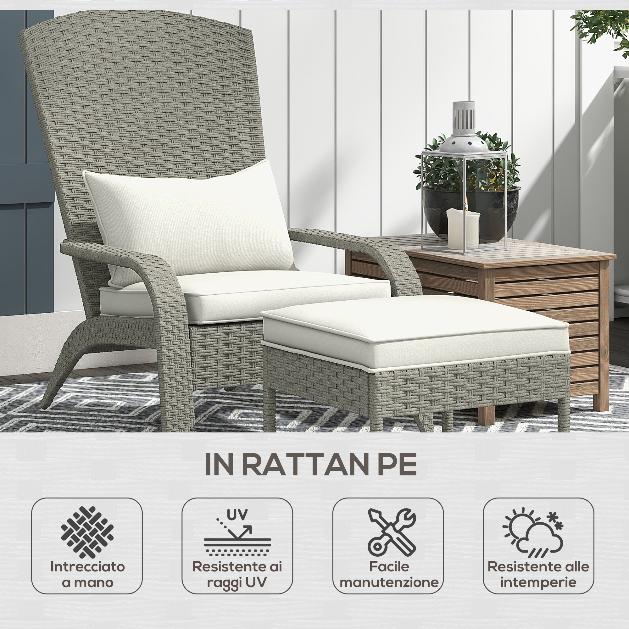 Poltrona in rattan grigio con tavolino e lanterna.