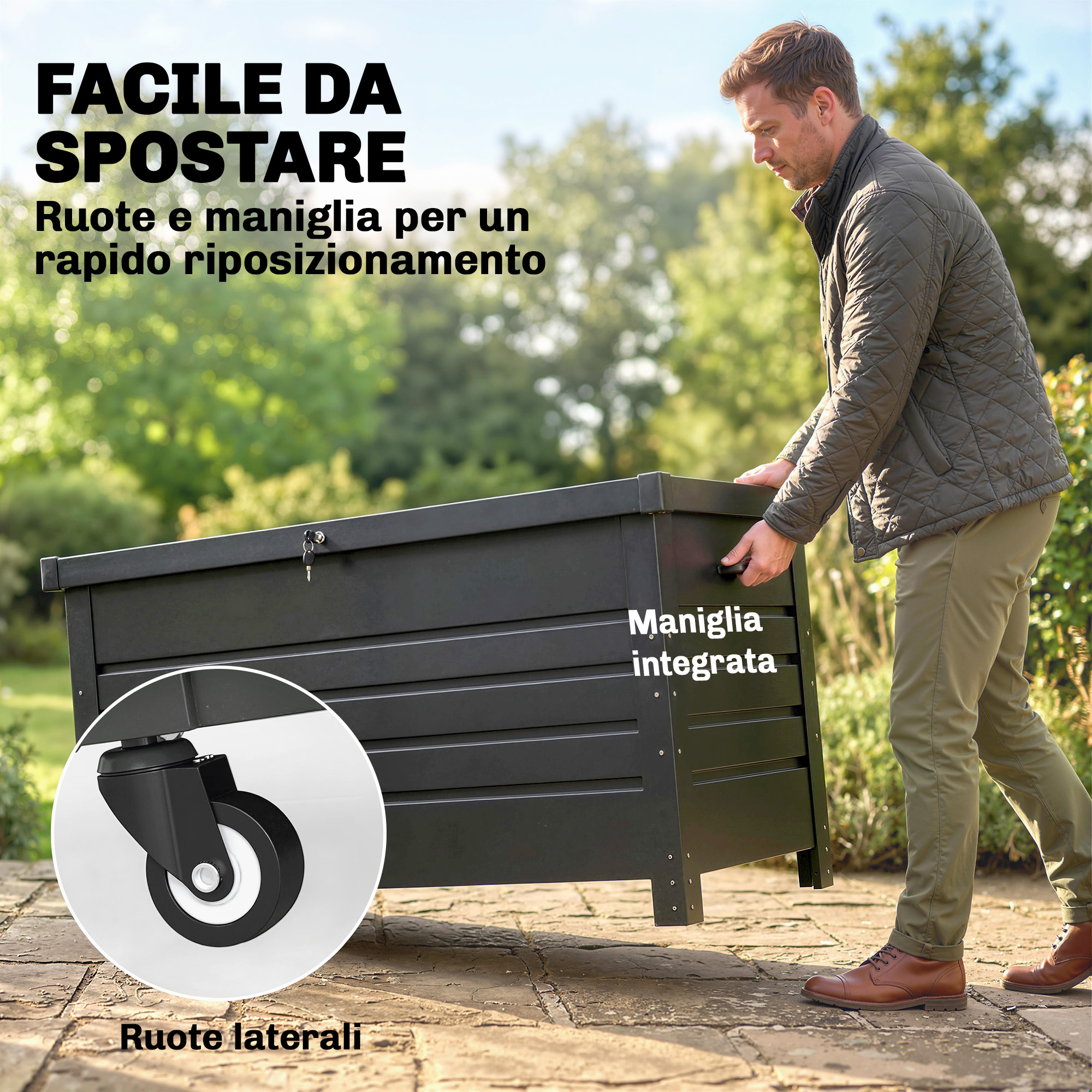 Uomo spinge baule nero con ruote e maniglia su un patio in pietra.