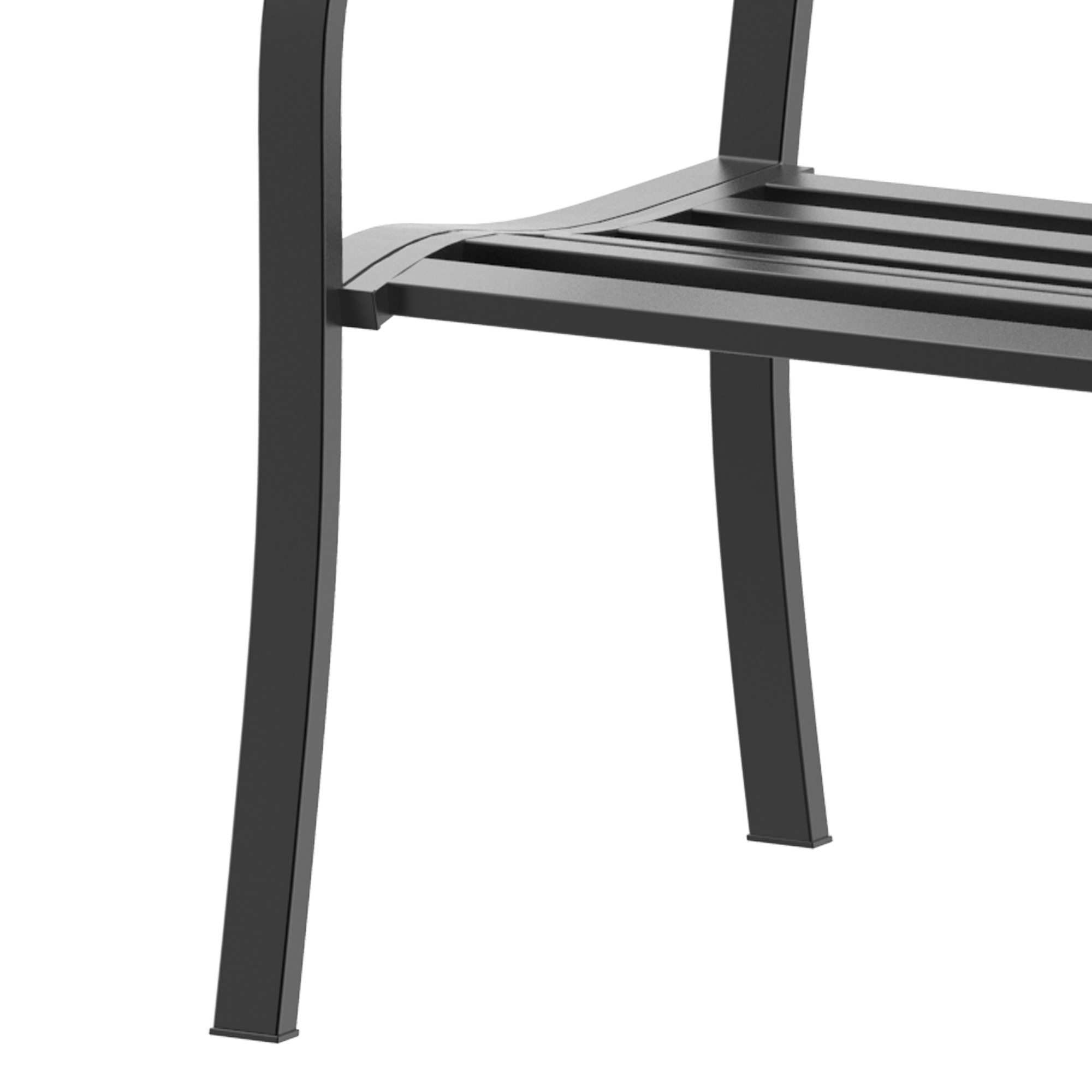 Primo piano della struttura in metallo nero di una sedia o tavolo su sfondo bianco.