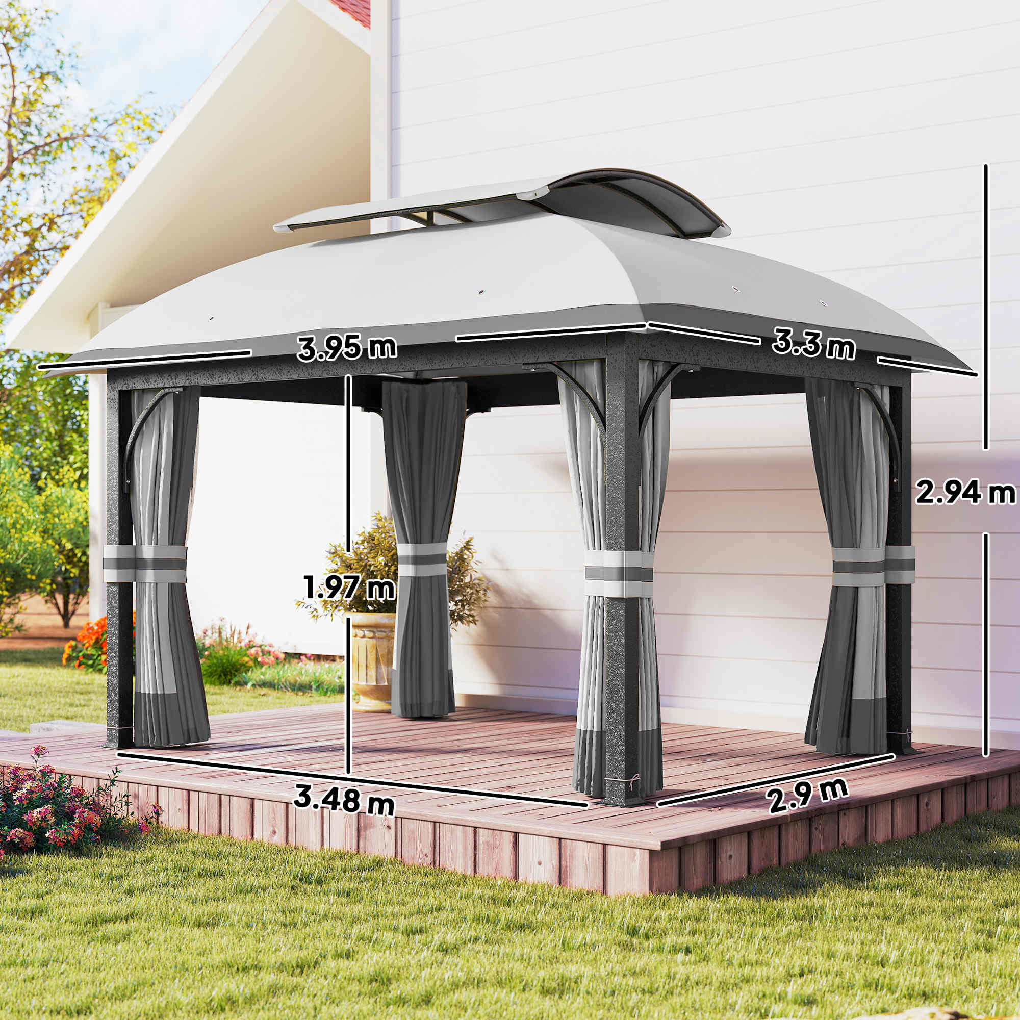 Una pergola con dimensioni, posta su un ponte di legno.