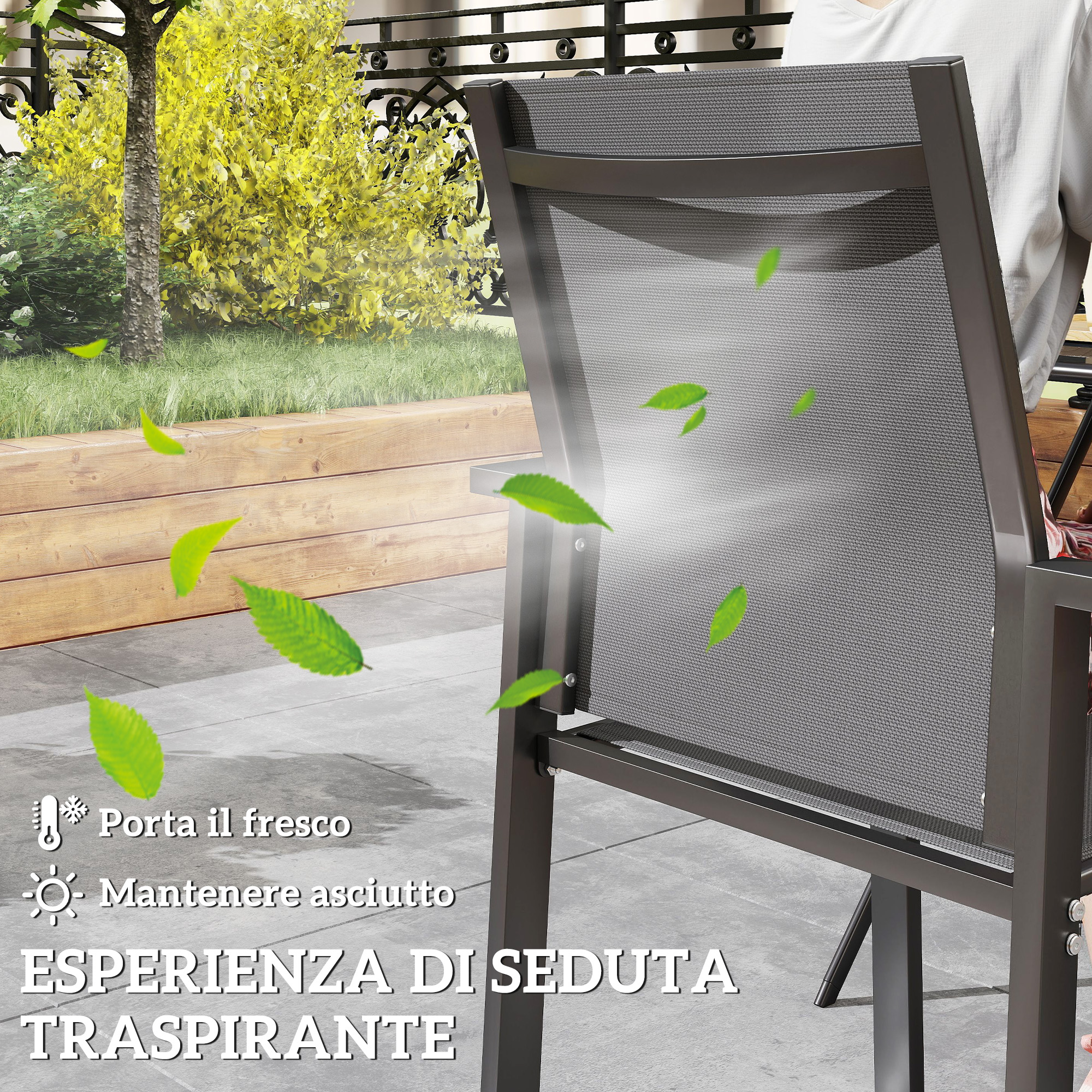 Moderne sedie da giardino in rete all'aperto con foglie verdi.